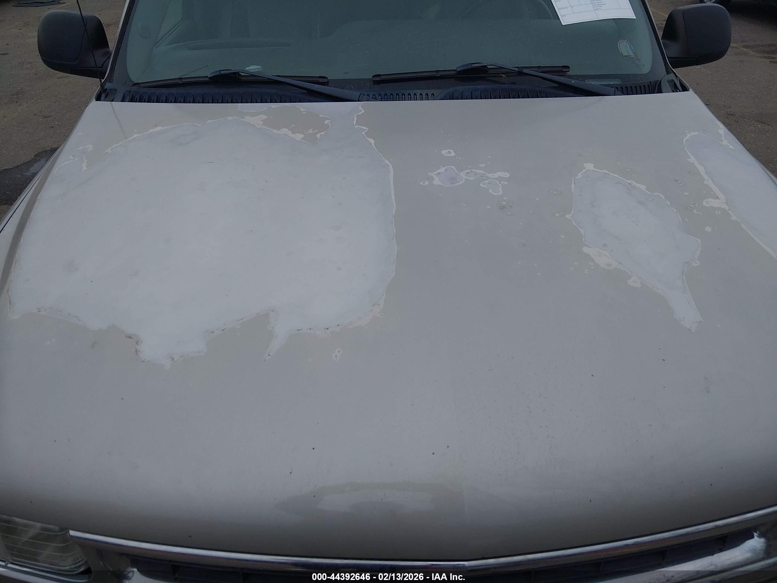 CHEVROLET TAHOE image 6