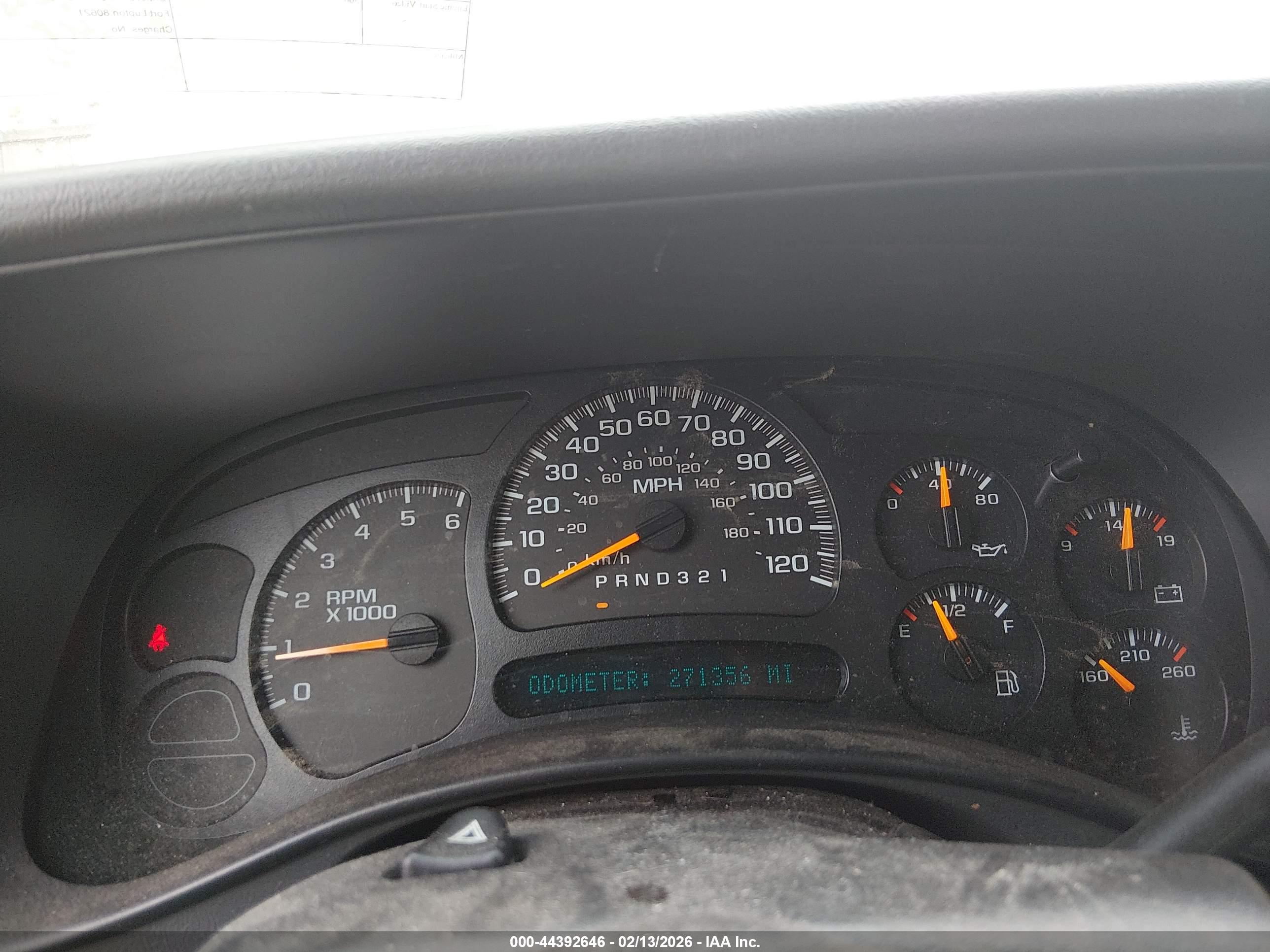 CHEVROLET TAHOE image 7