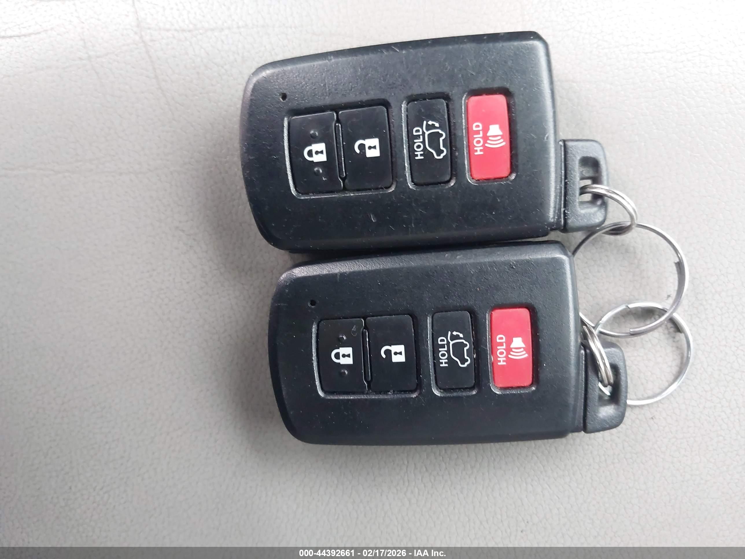 TOYOTA HIGHLANDER image 11