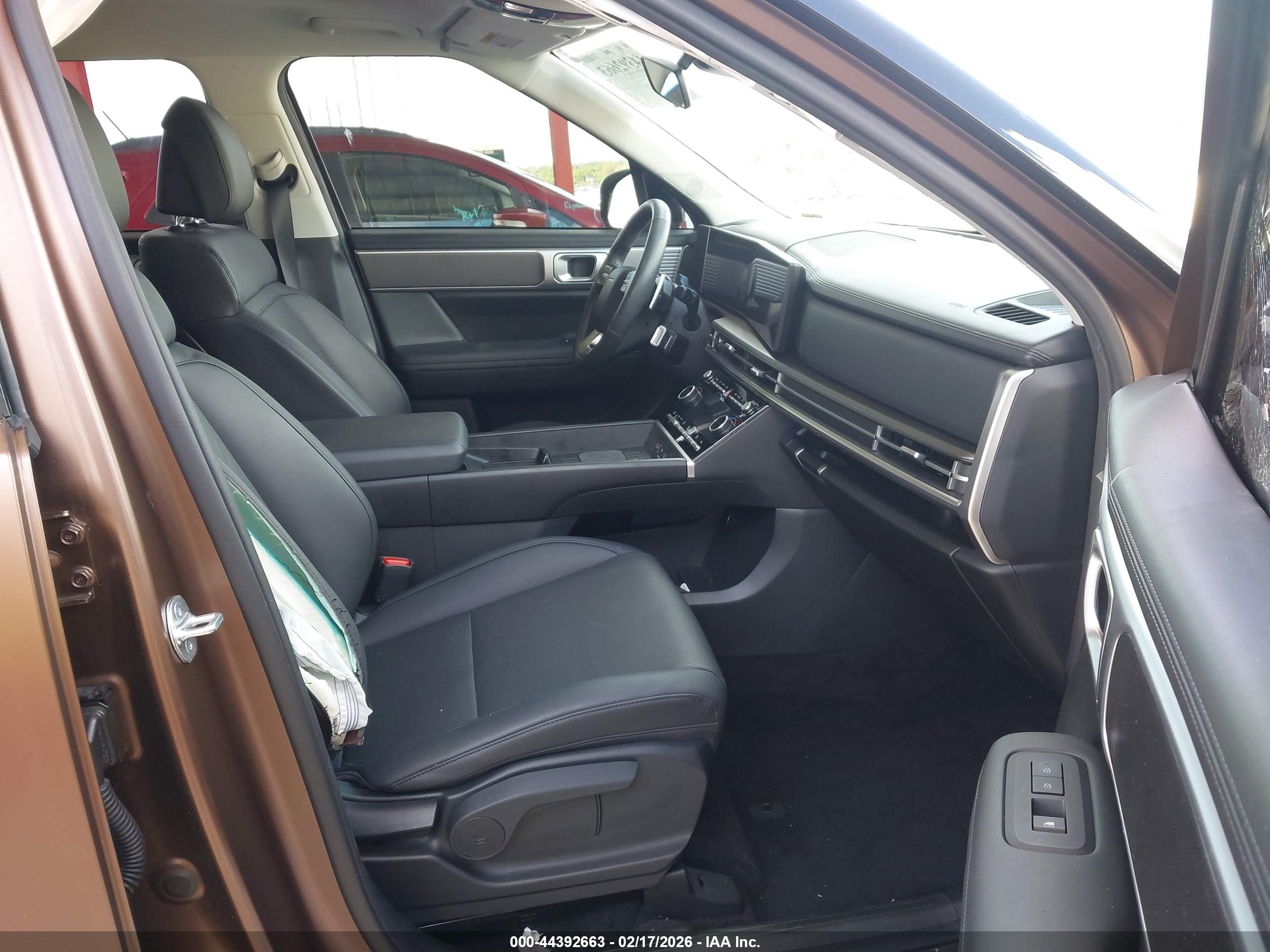 HYUNDAI SANTA image 5