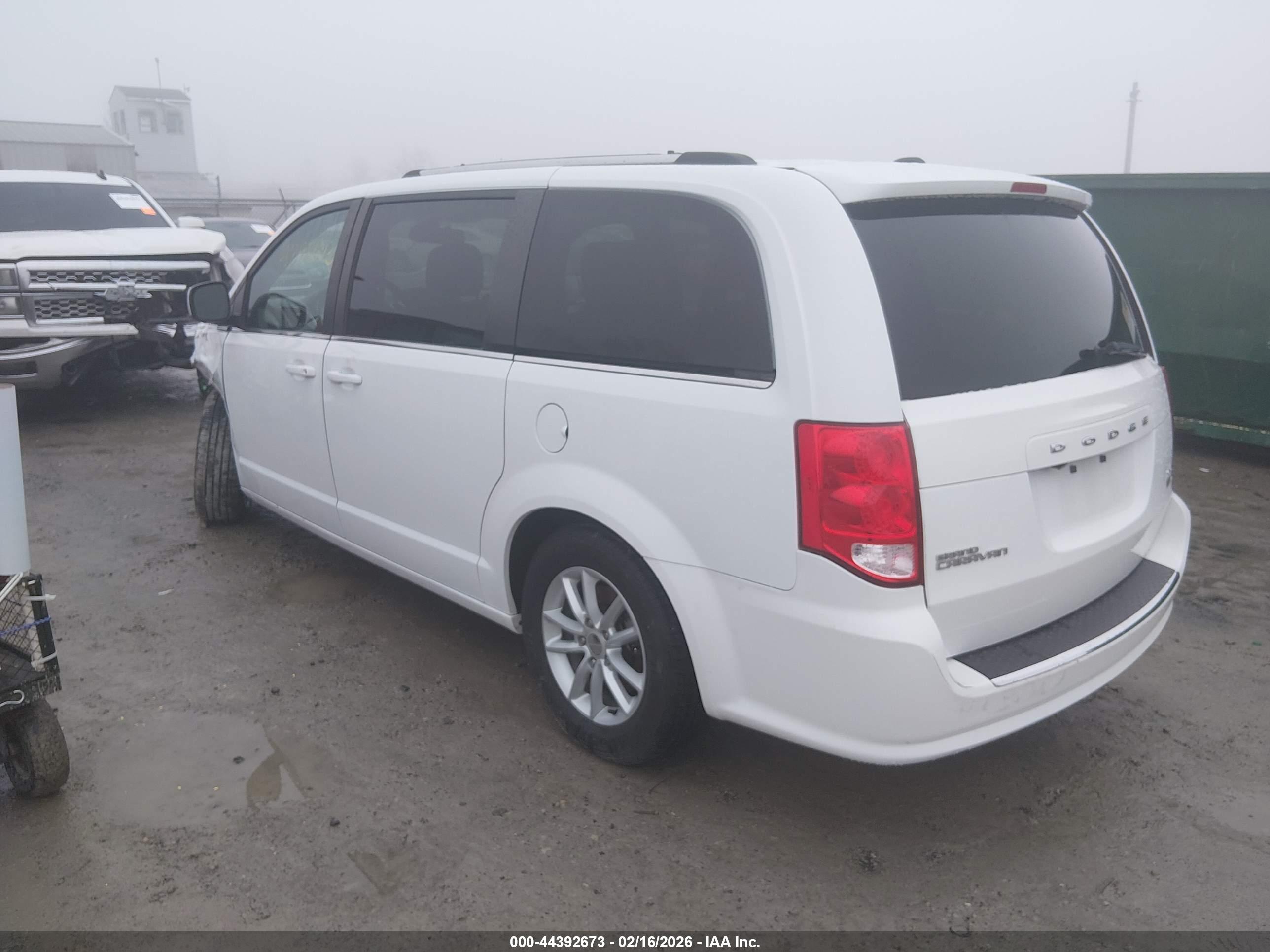 DODGE GRAND image 3