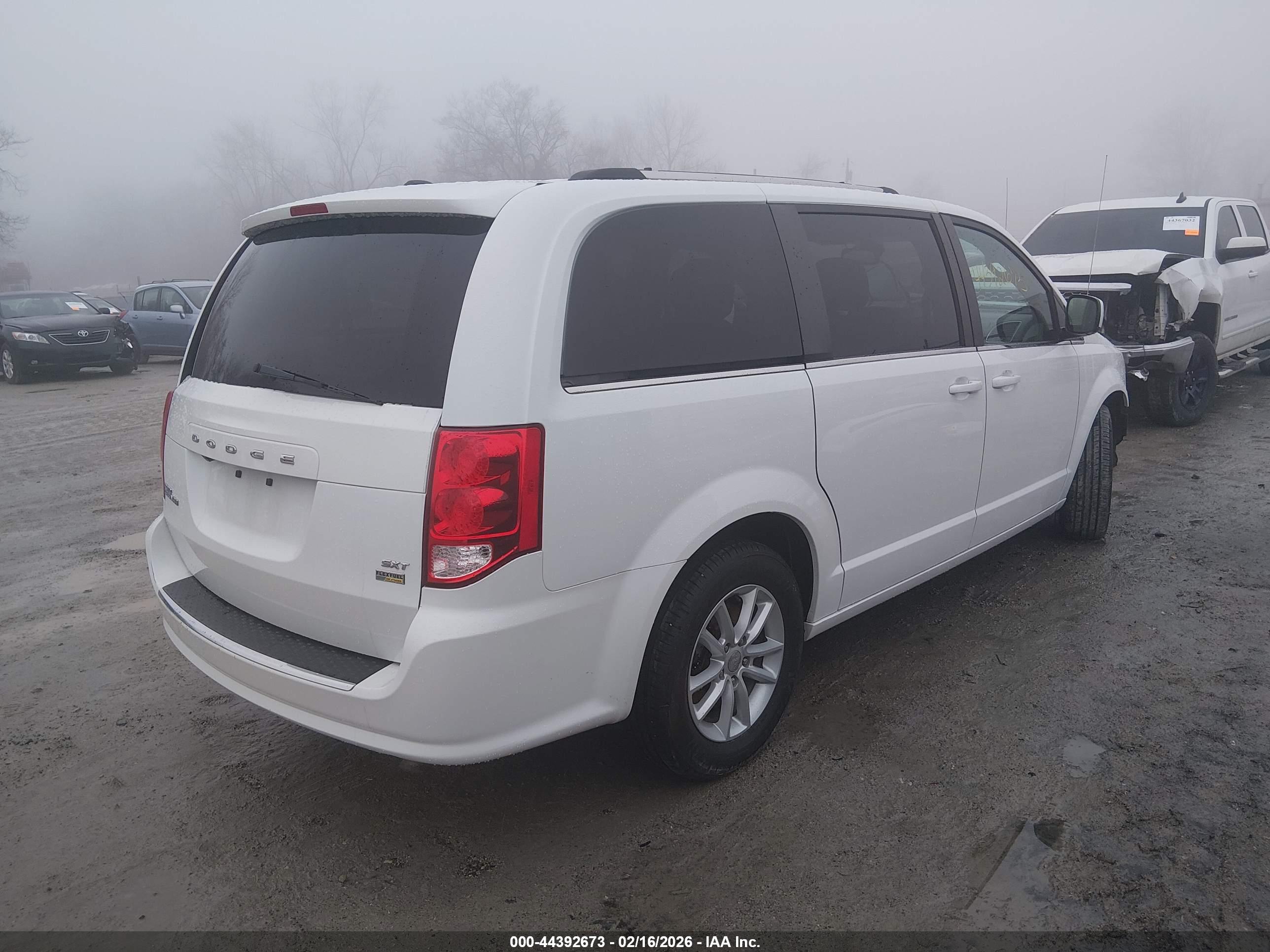 DODGE GRAND image 4
