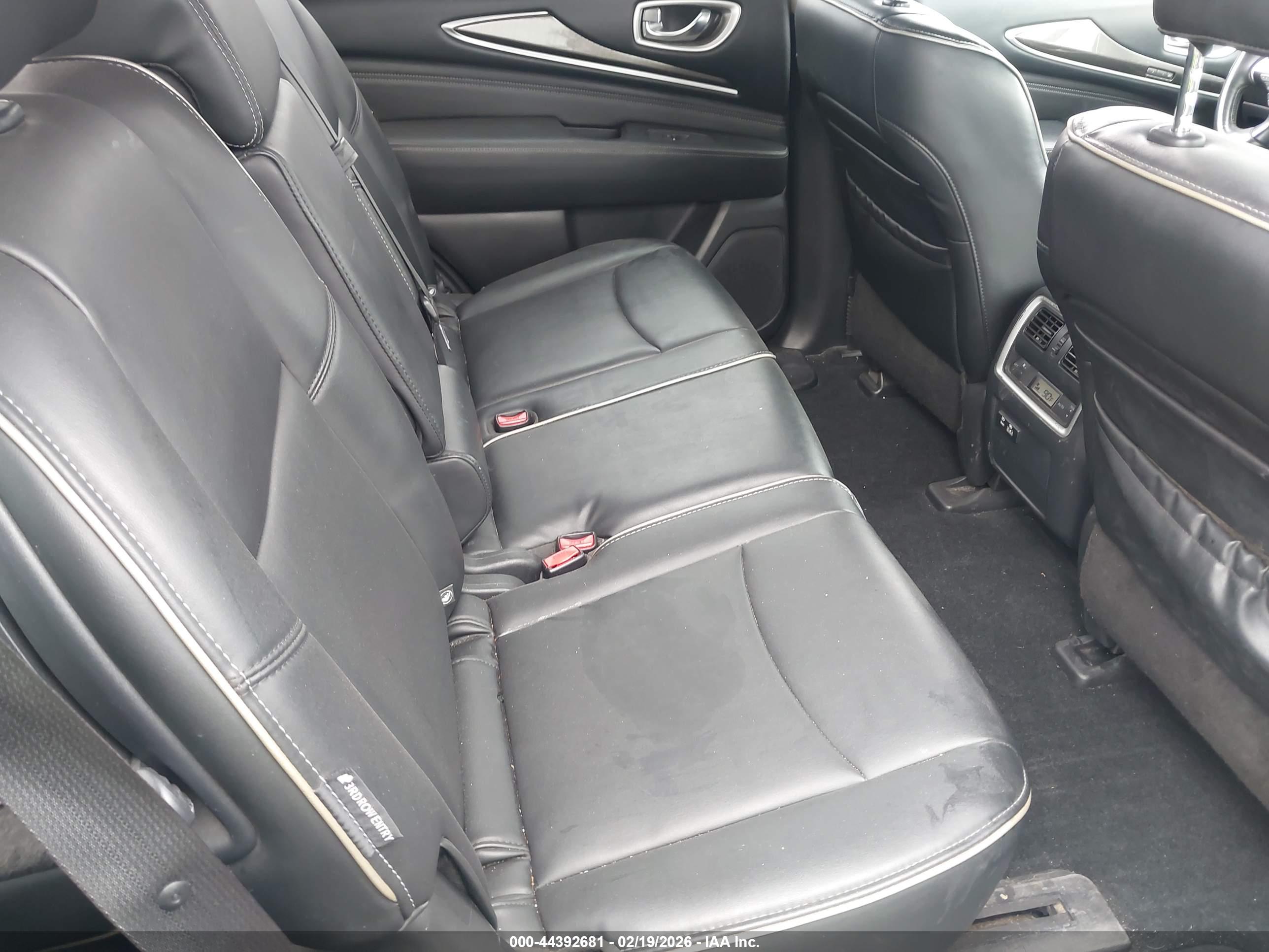 INFINITI QX60 image 8