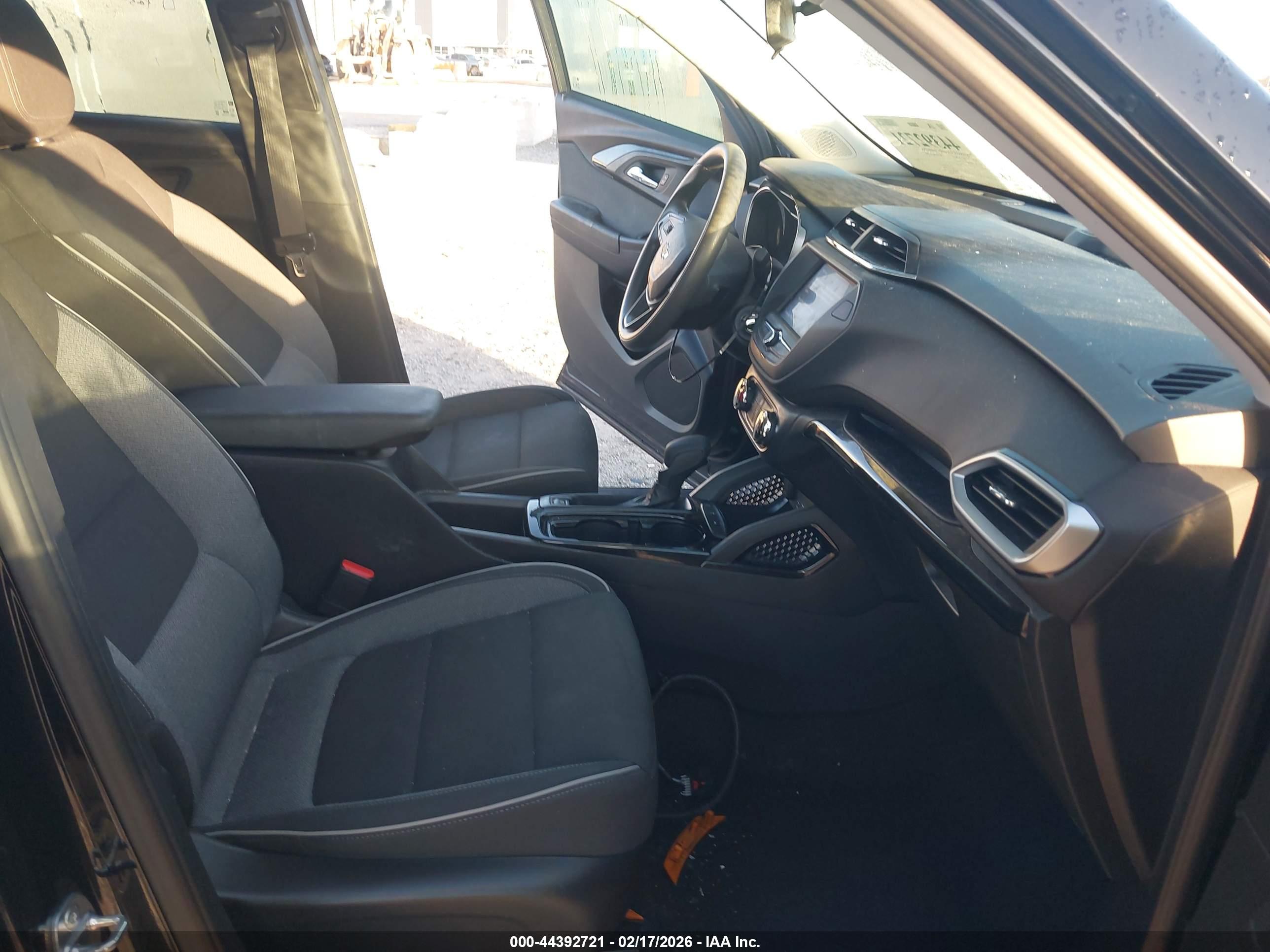 CHEVROLET TRAILBLAZER image 5