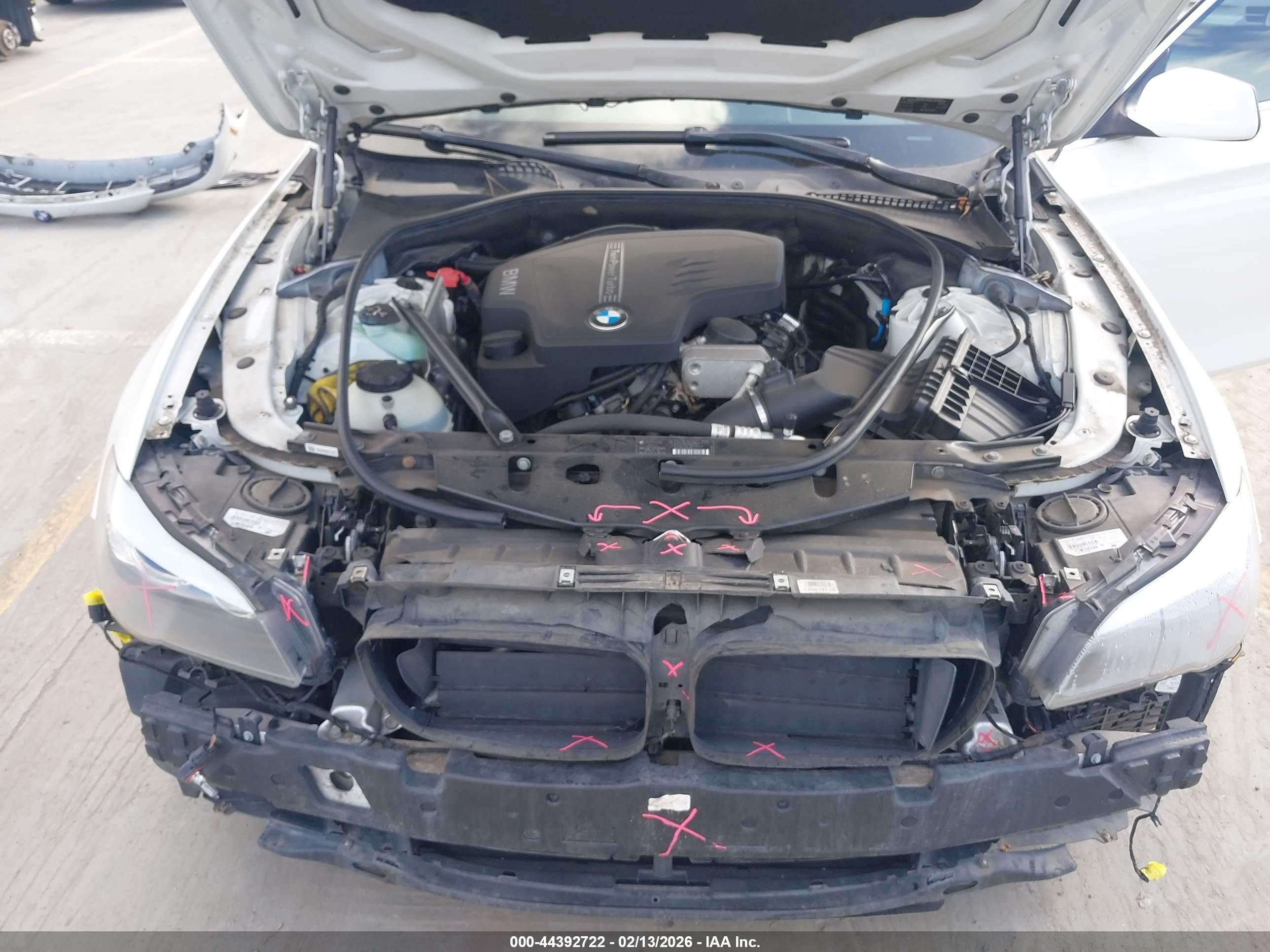 BMW 528I image 10
