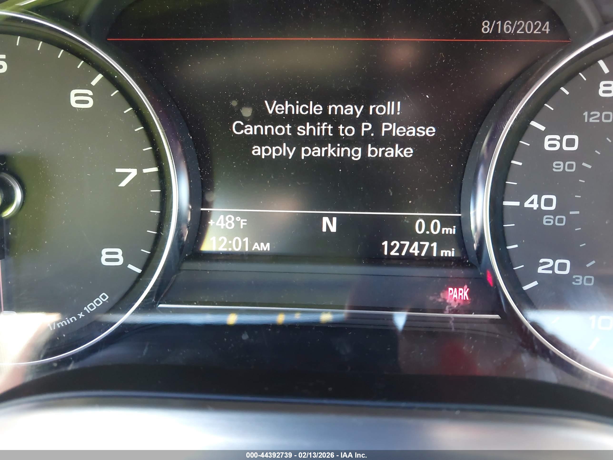 AUDI A8 image 7