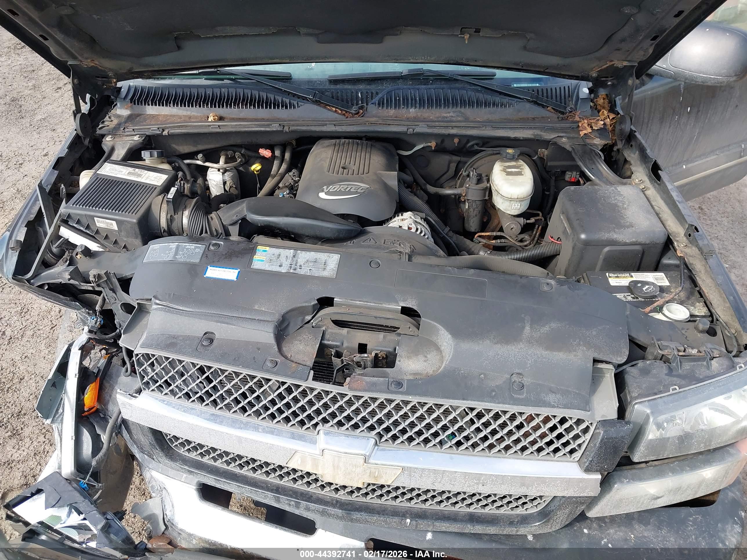 CHEVROLET SILVERADO image 10