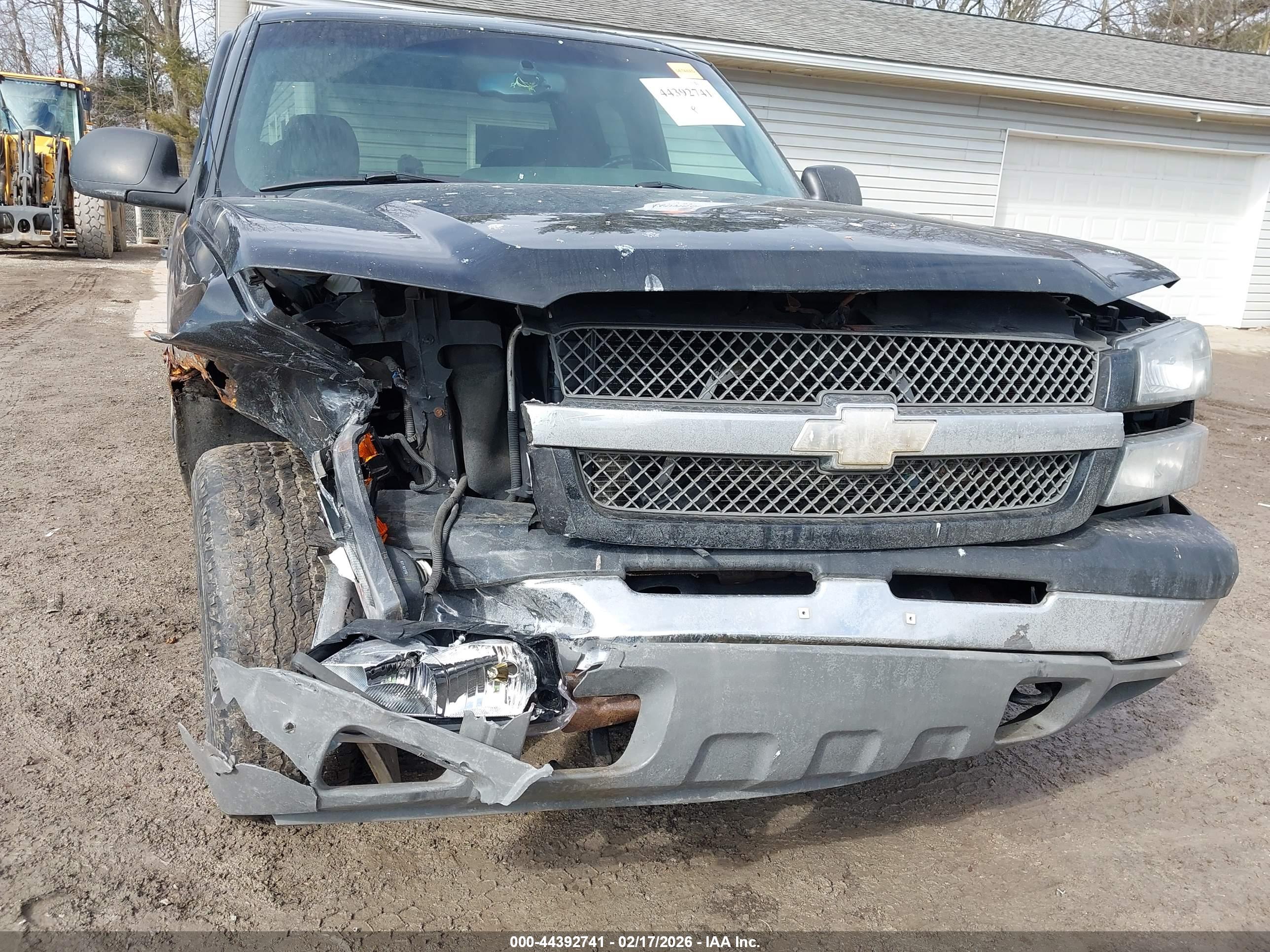 CHEVROLET SILVERADO image 6