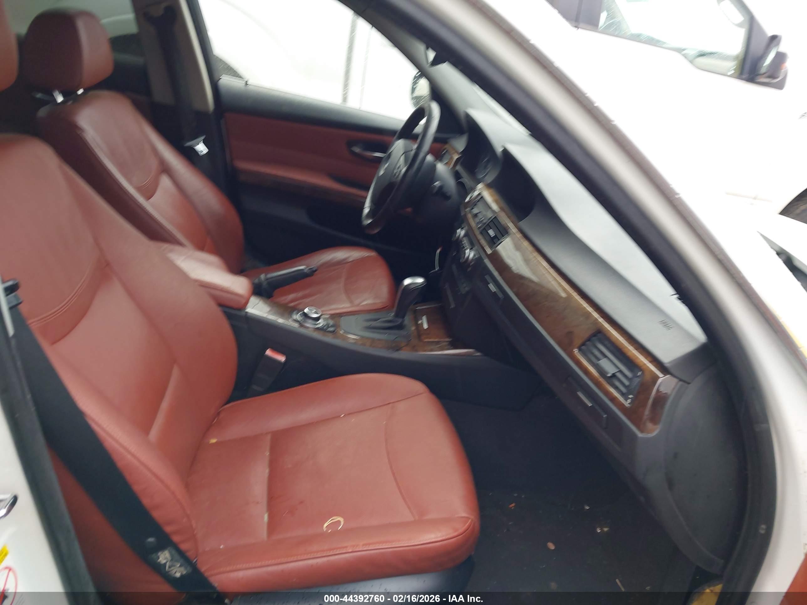BMW 335I image 5