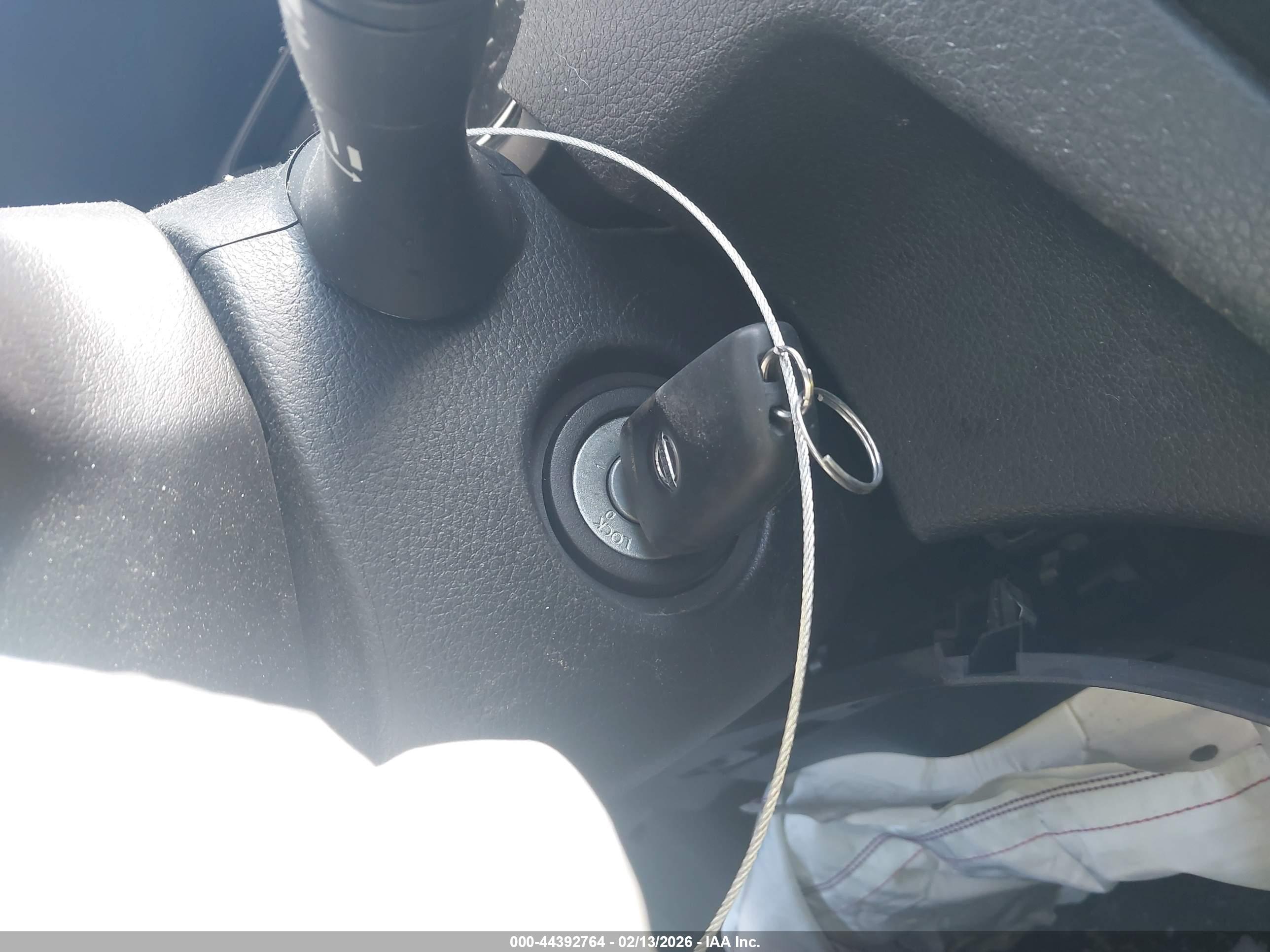 NISSAN ROGUE image 11