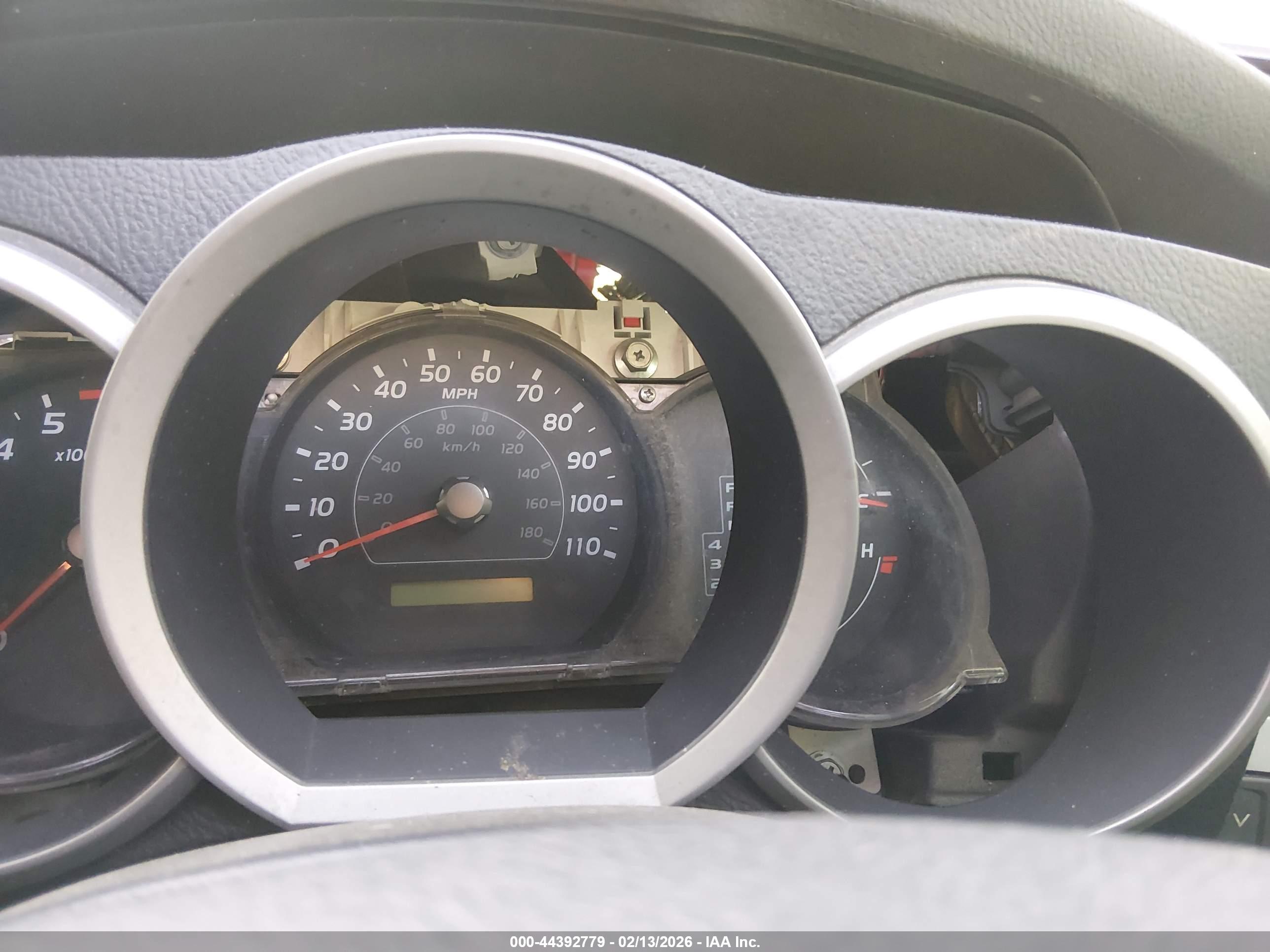 TOYOTA 4RUNNER image 7