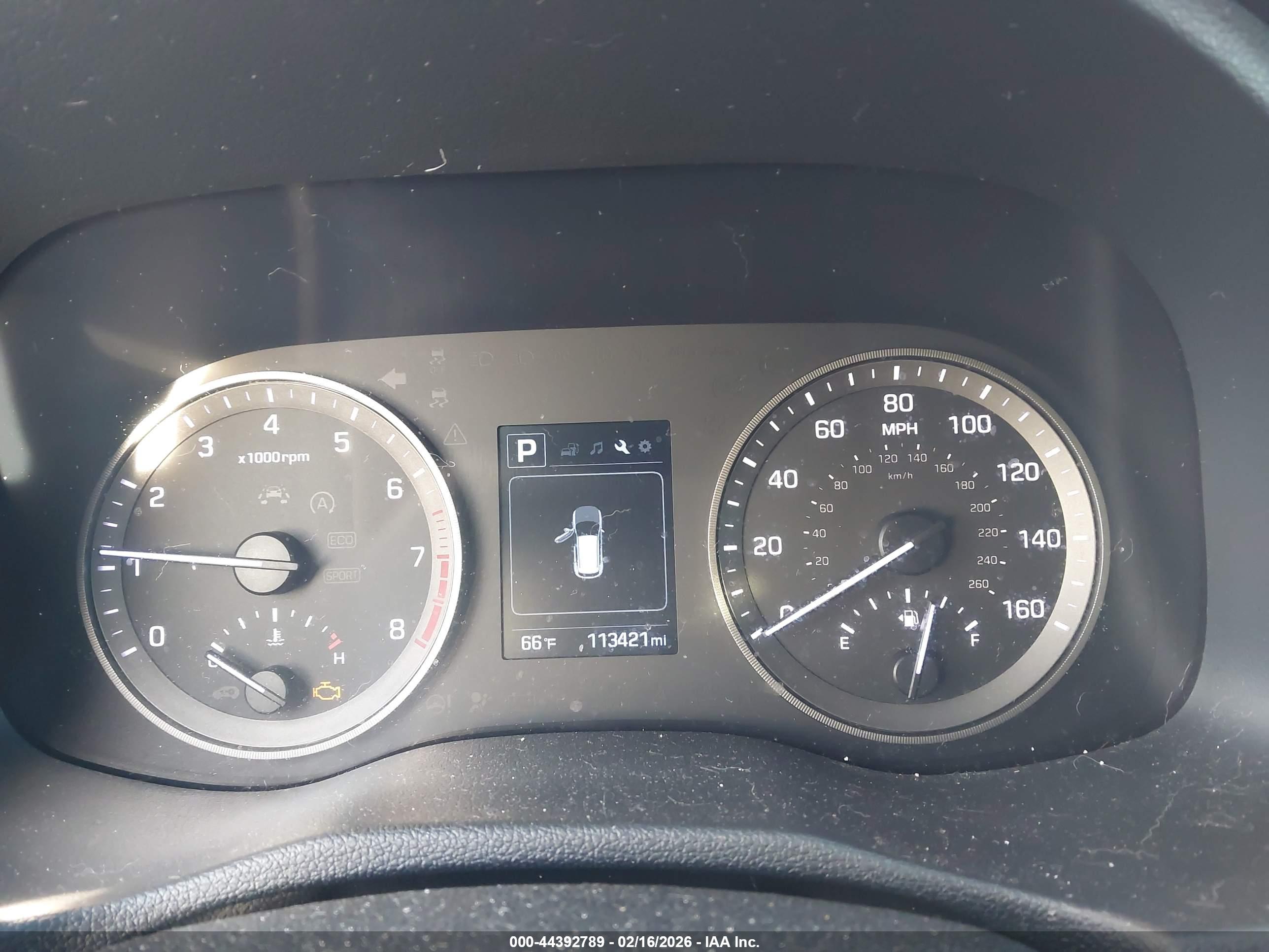HYUNDAI TUCSON image 7