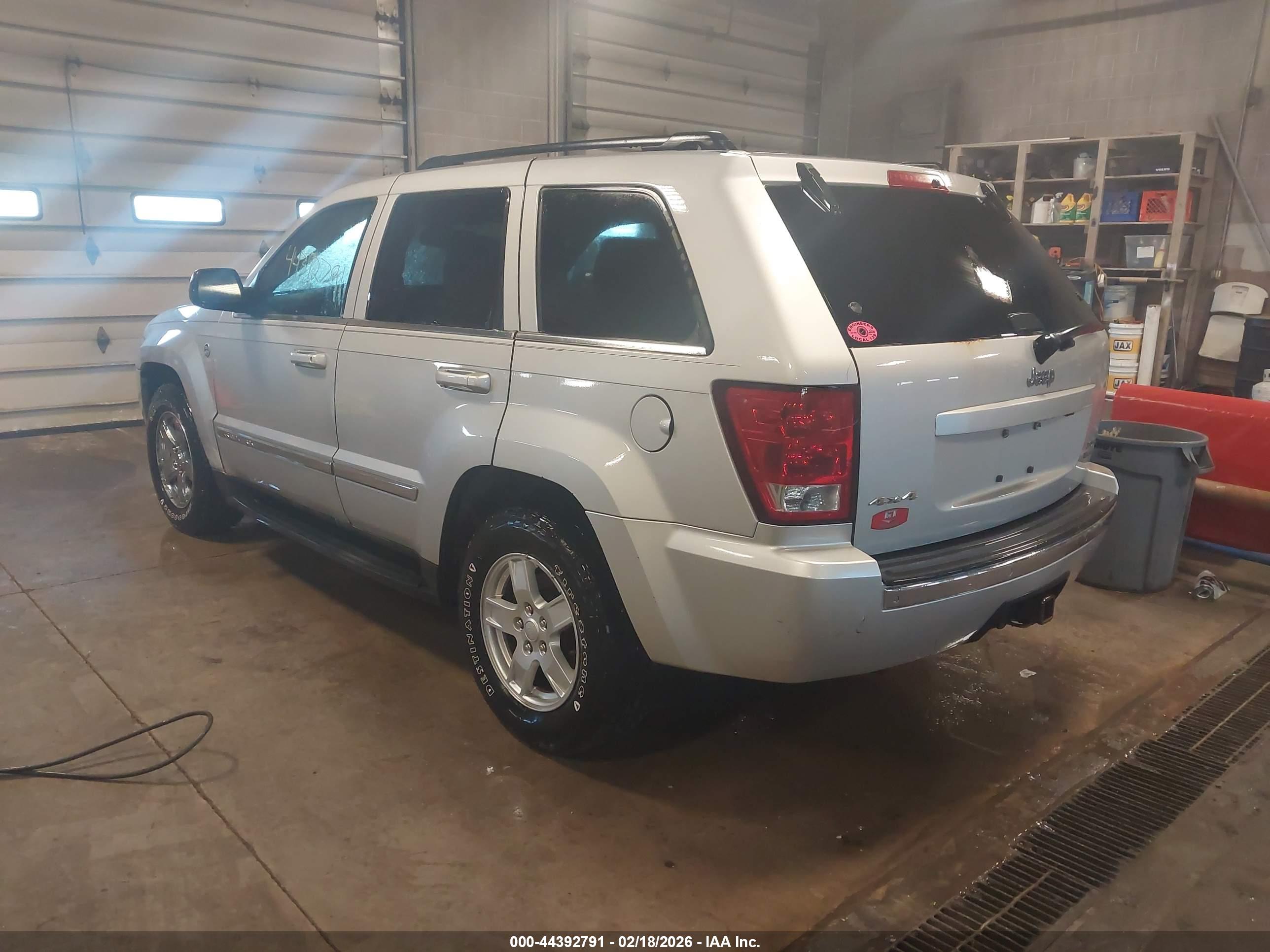 JEEP GRAND image 3