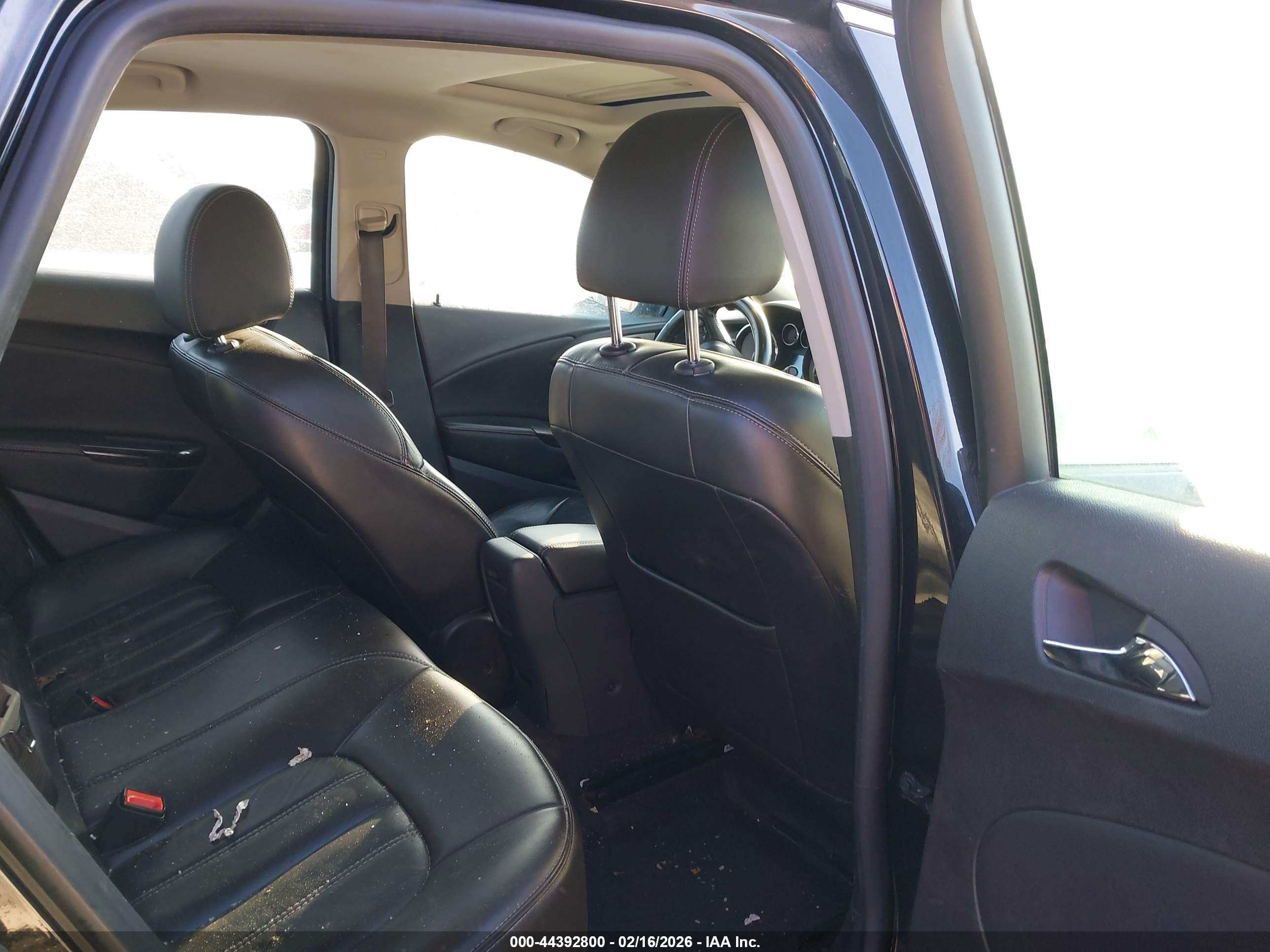 BUICK VERANO image 8