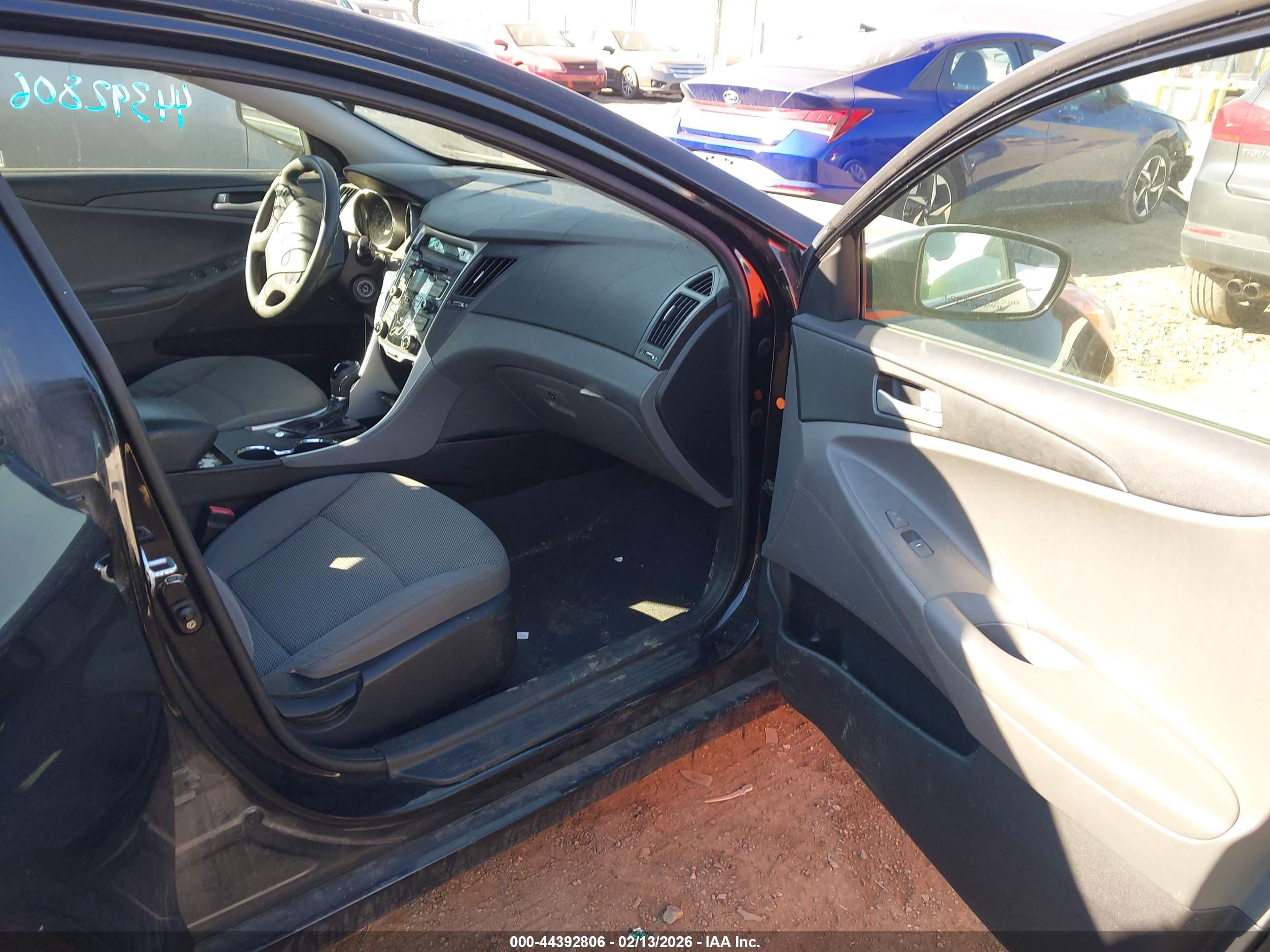 HYUNDAI SONATA image 5