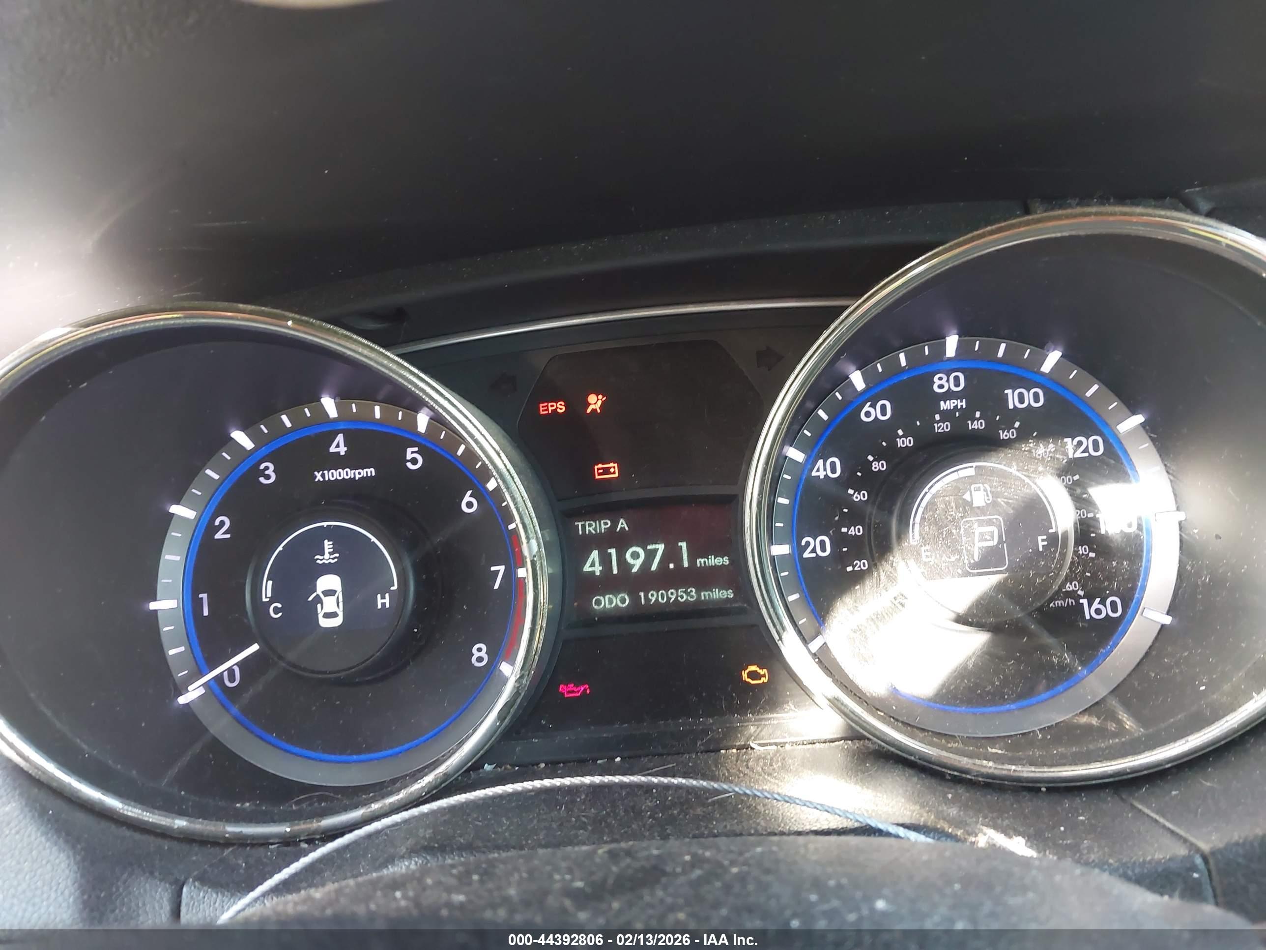 HYUNDAI SONATA image 7