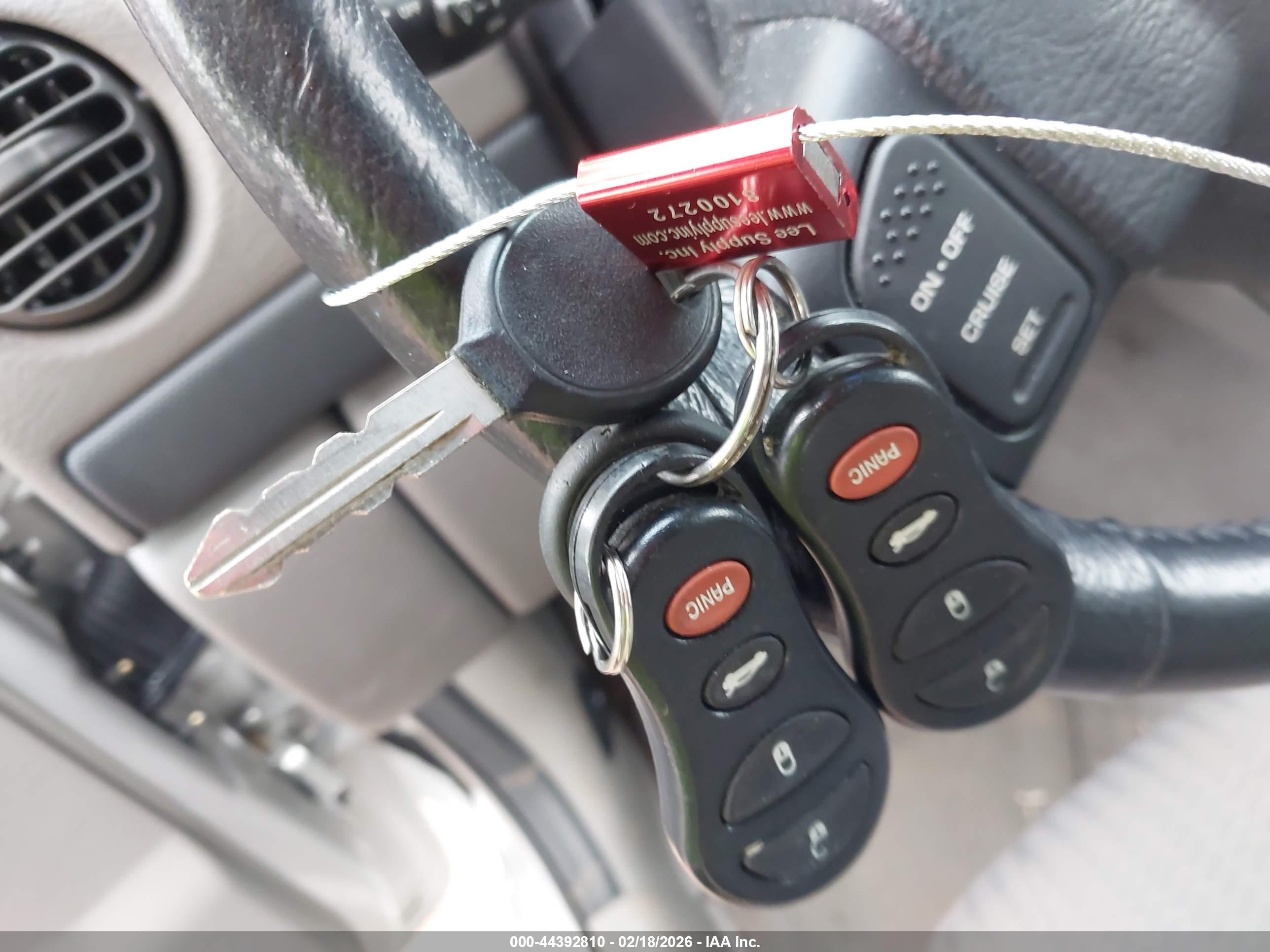 JEEP LIBERTY image 11