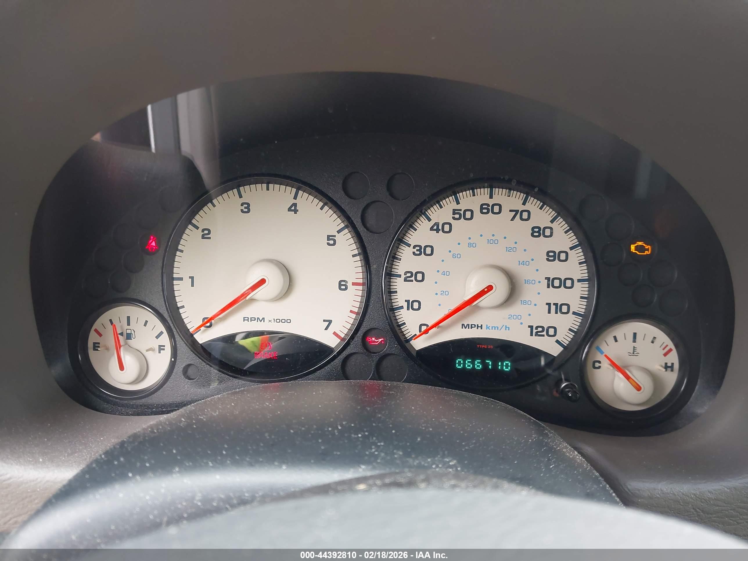 JEEP LIBERTY image 7