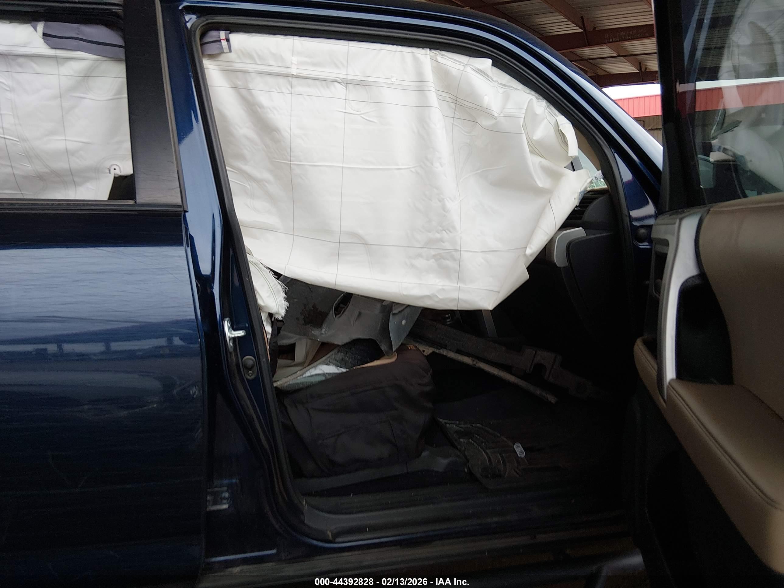 TOYOTA 4RUNNER image 5