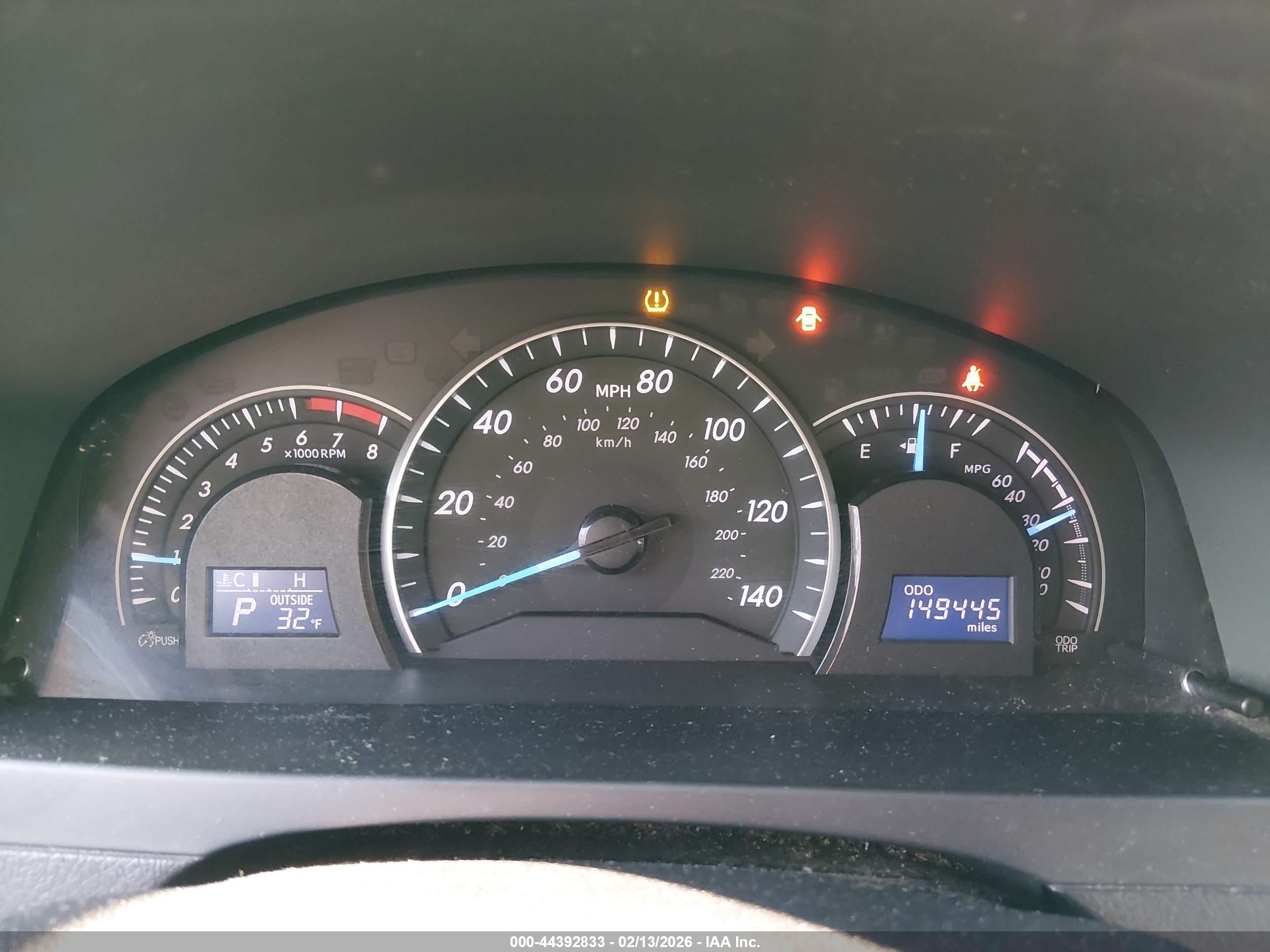TOYOTA CAMRY image 7