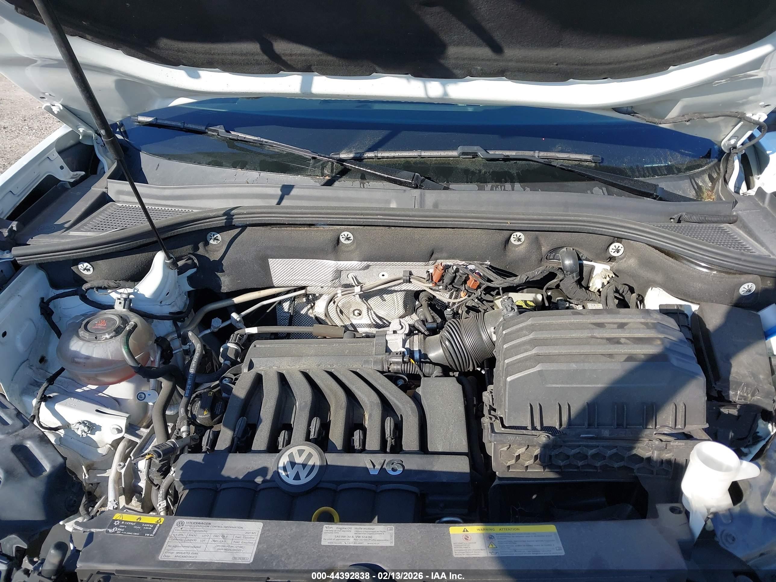 VOLKSWAGEN ATLAS image 10