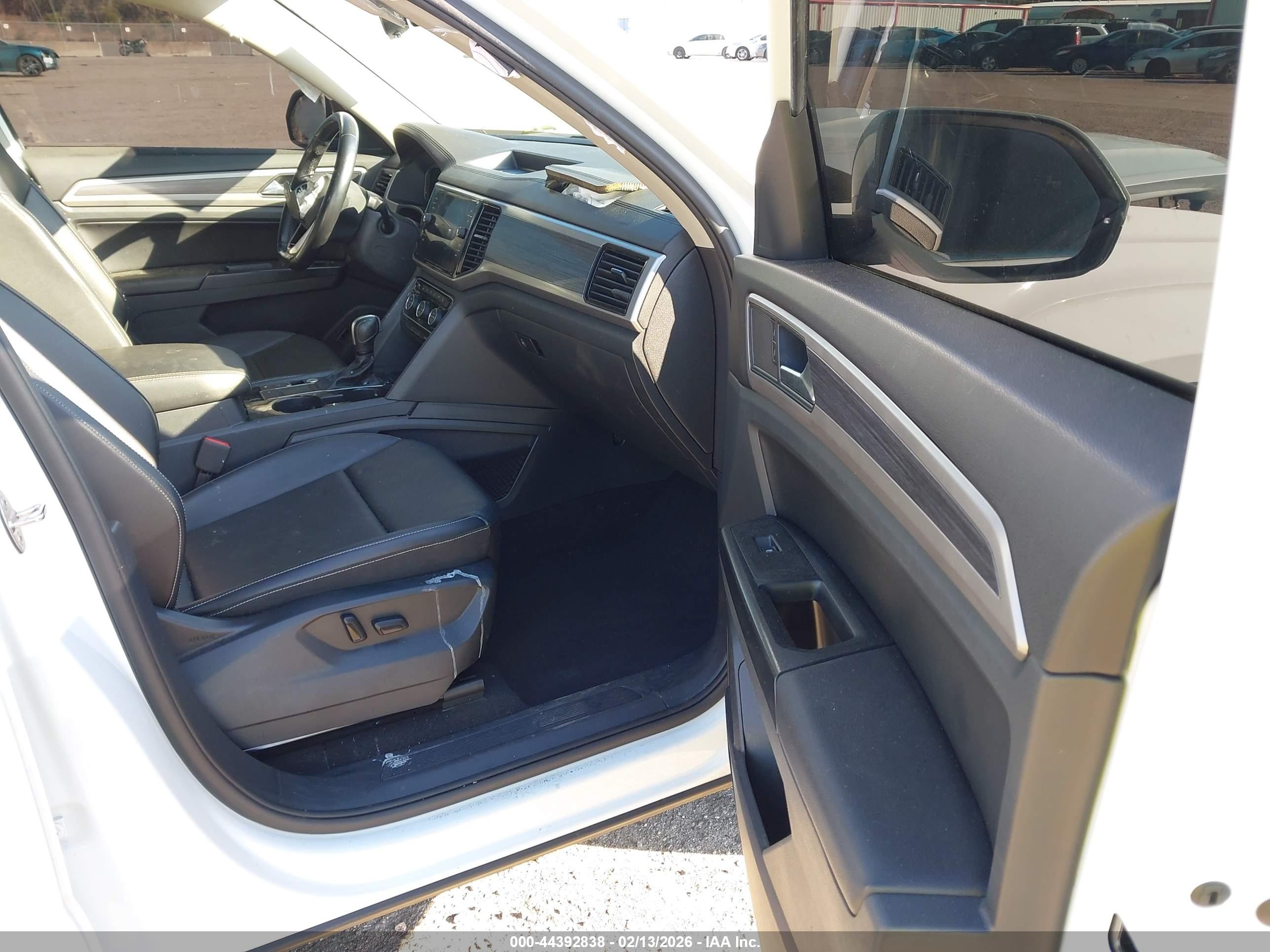 VOLKSWAGEN ATLAS image 5