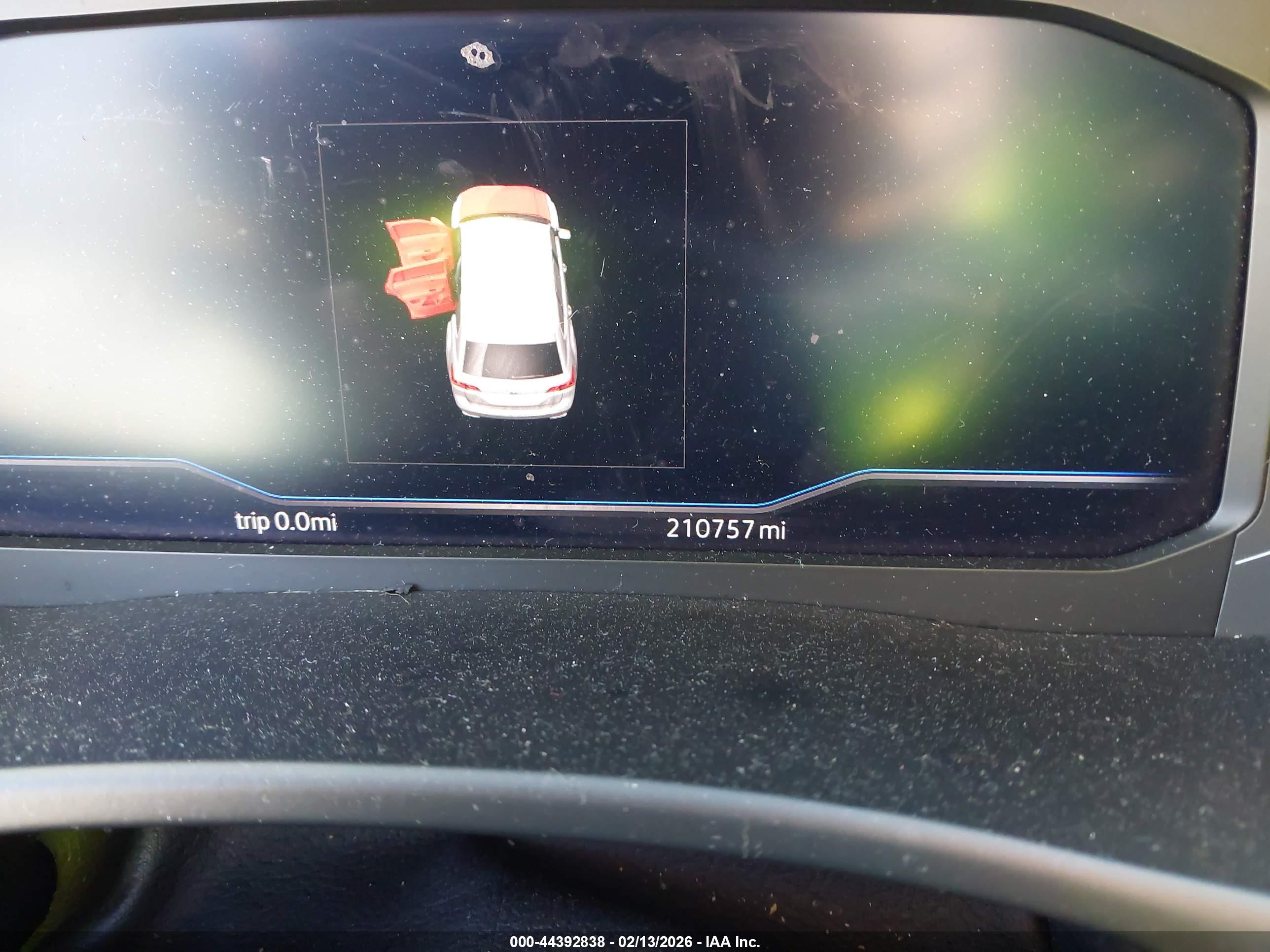 VOLKSWAGEN ATLAS image 7