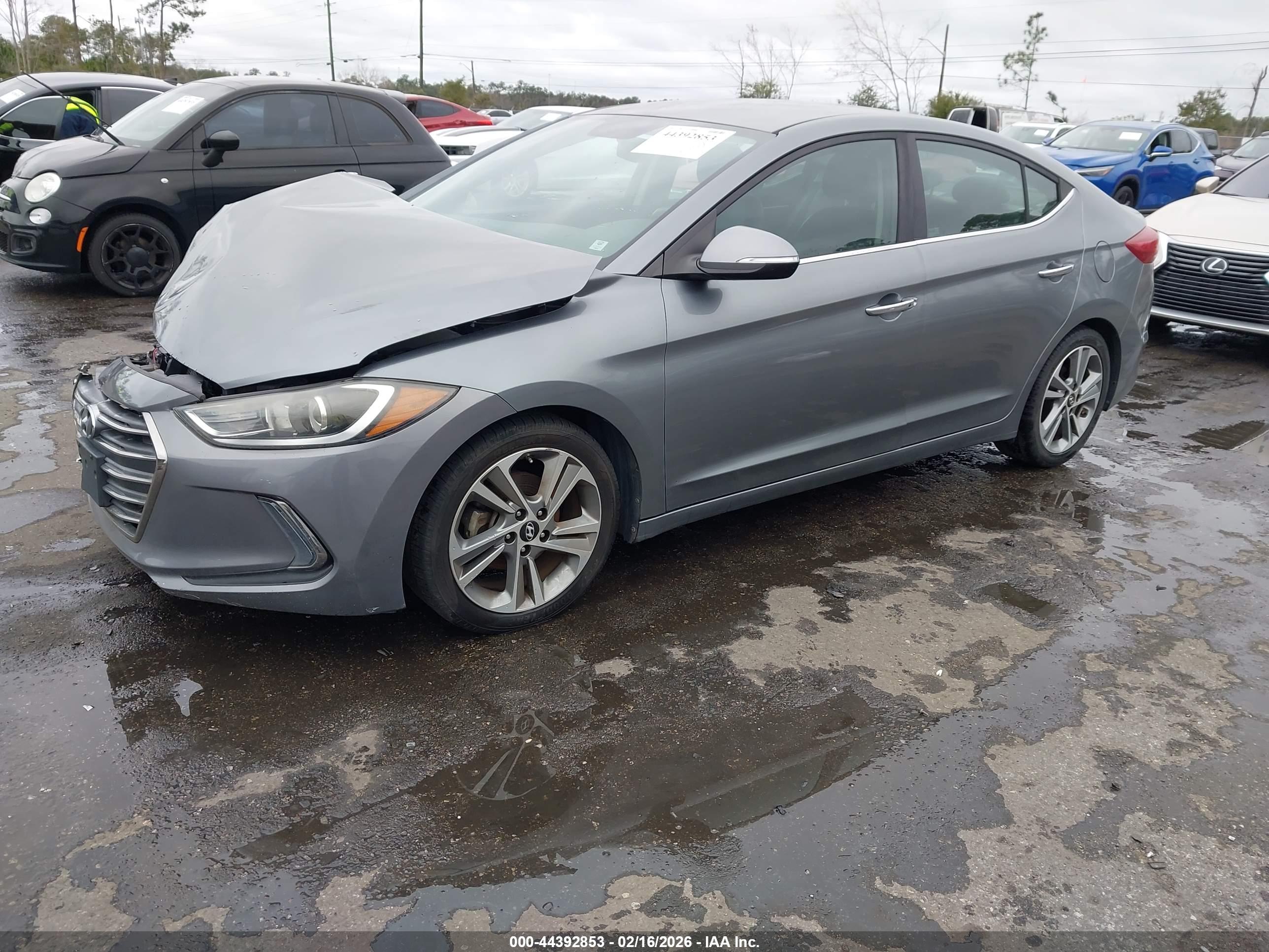 HYUNDAI ELANTRA image 2