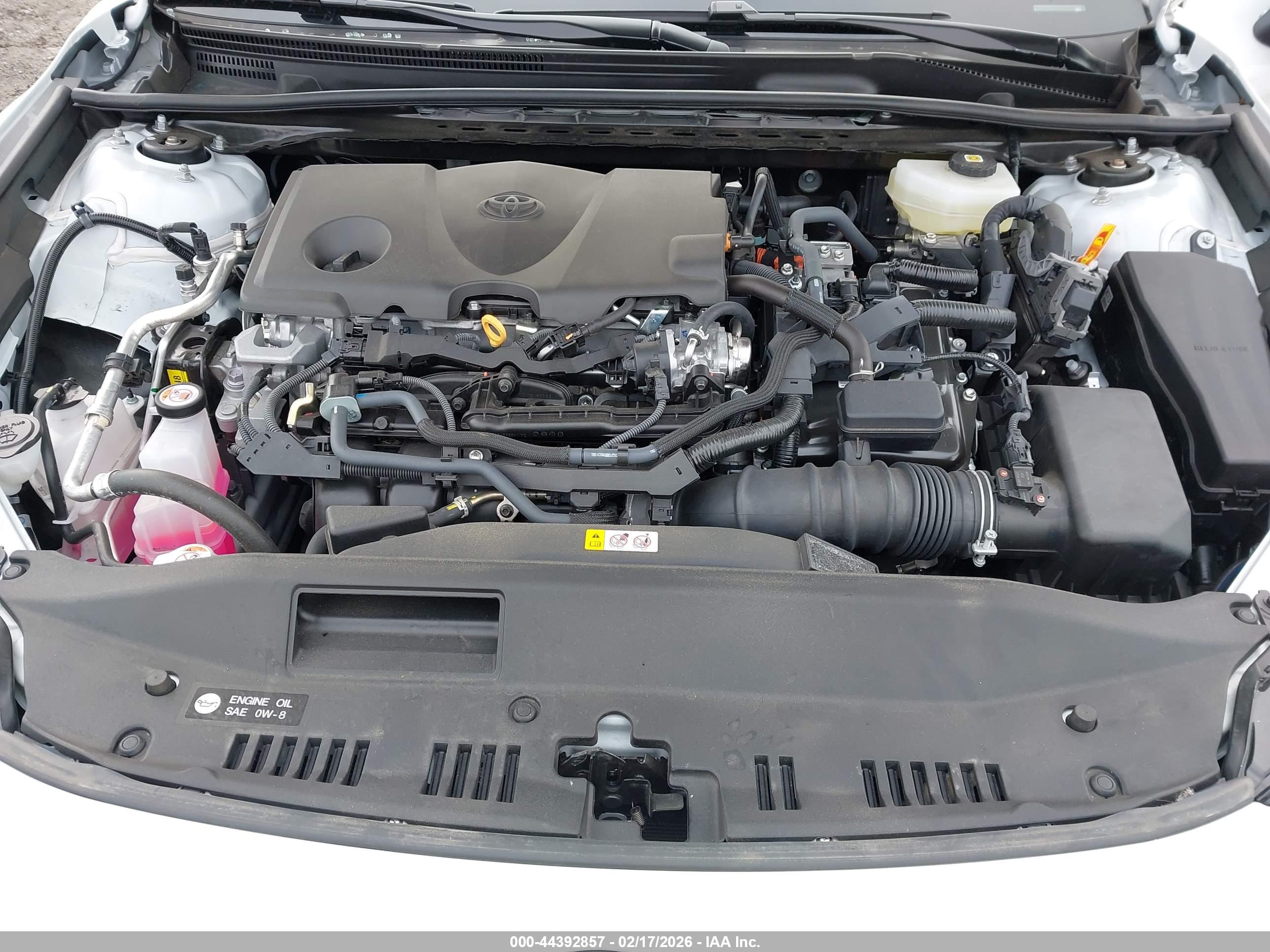 TOYOTA CAMRY image 10