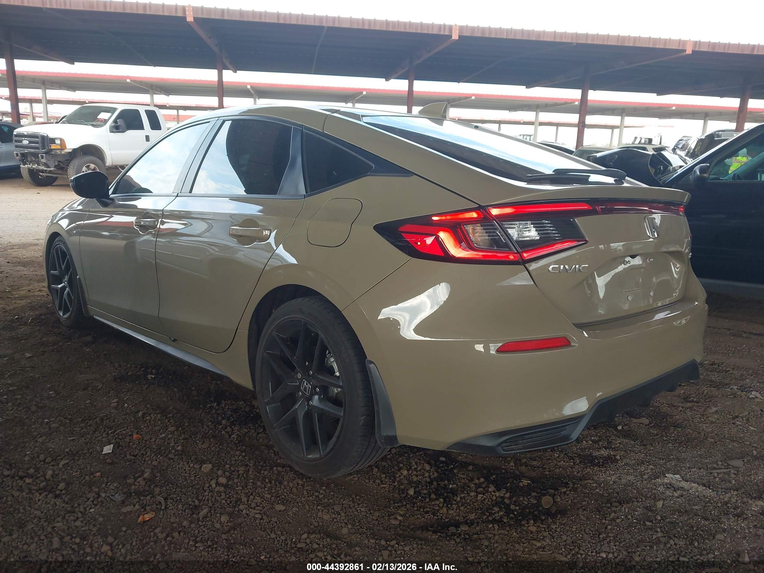 HONDA CIVIC image 3