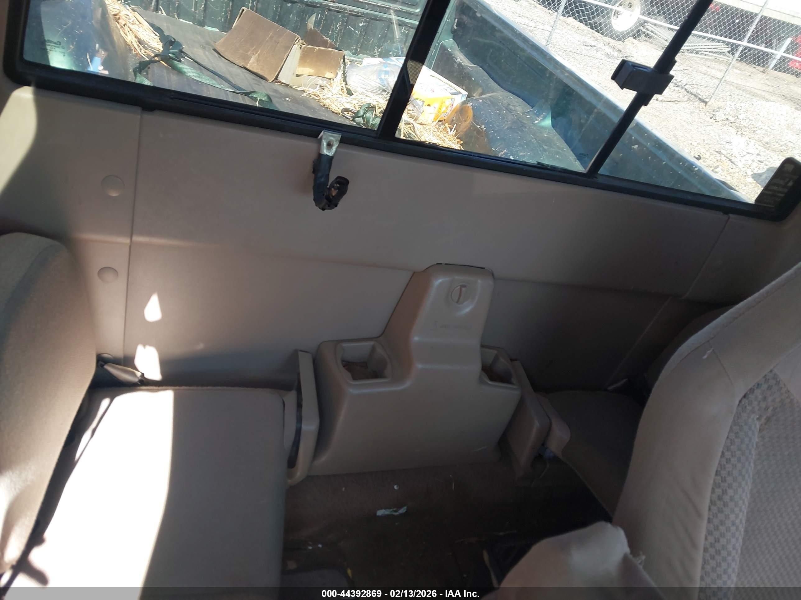 FORD RANGER image 8