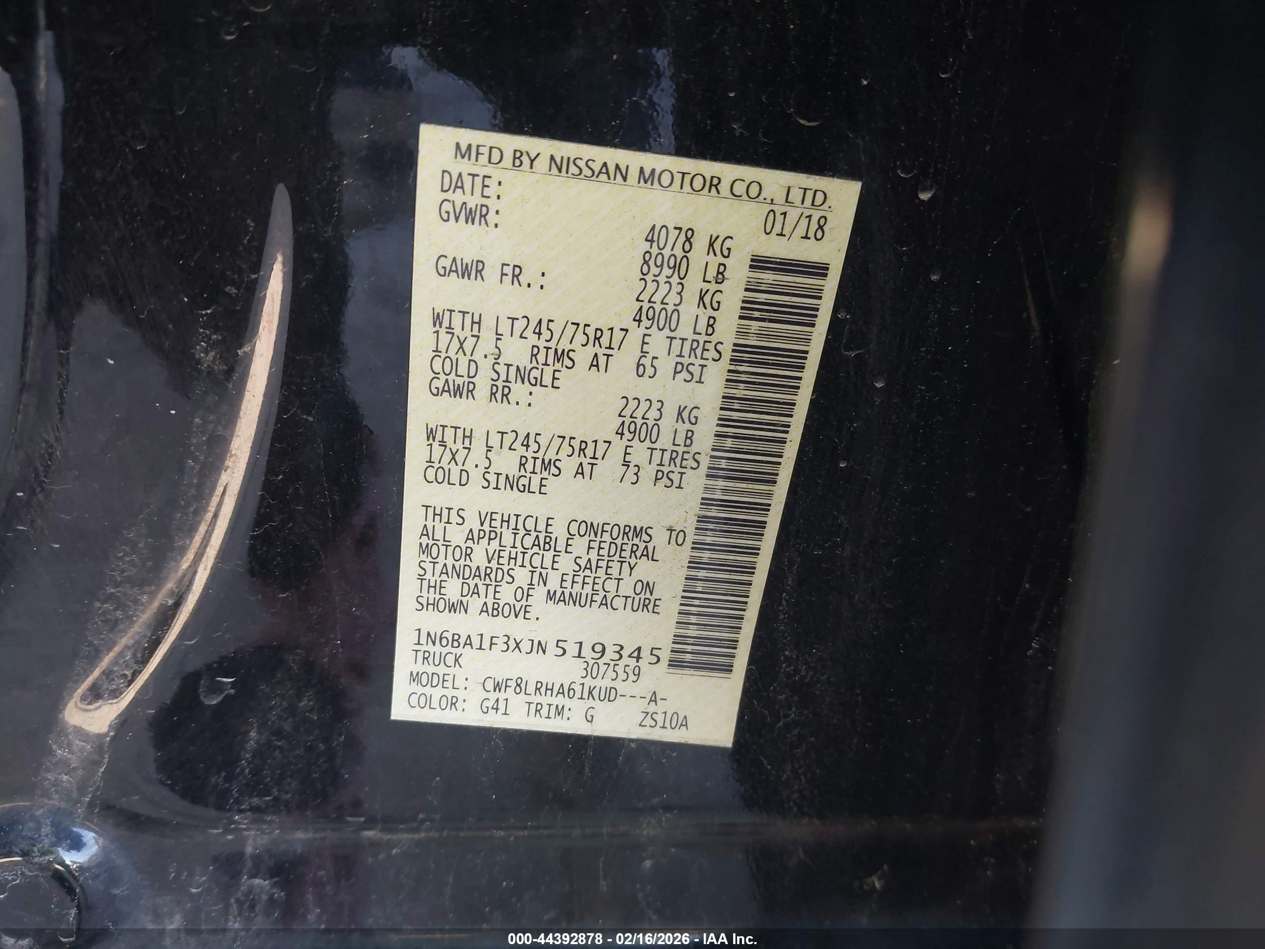 NISSAN TITAN image 9