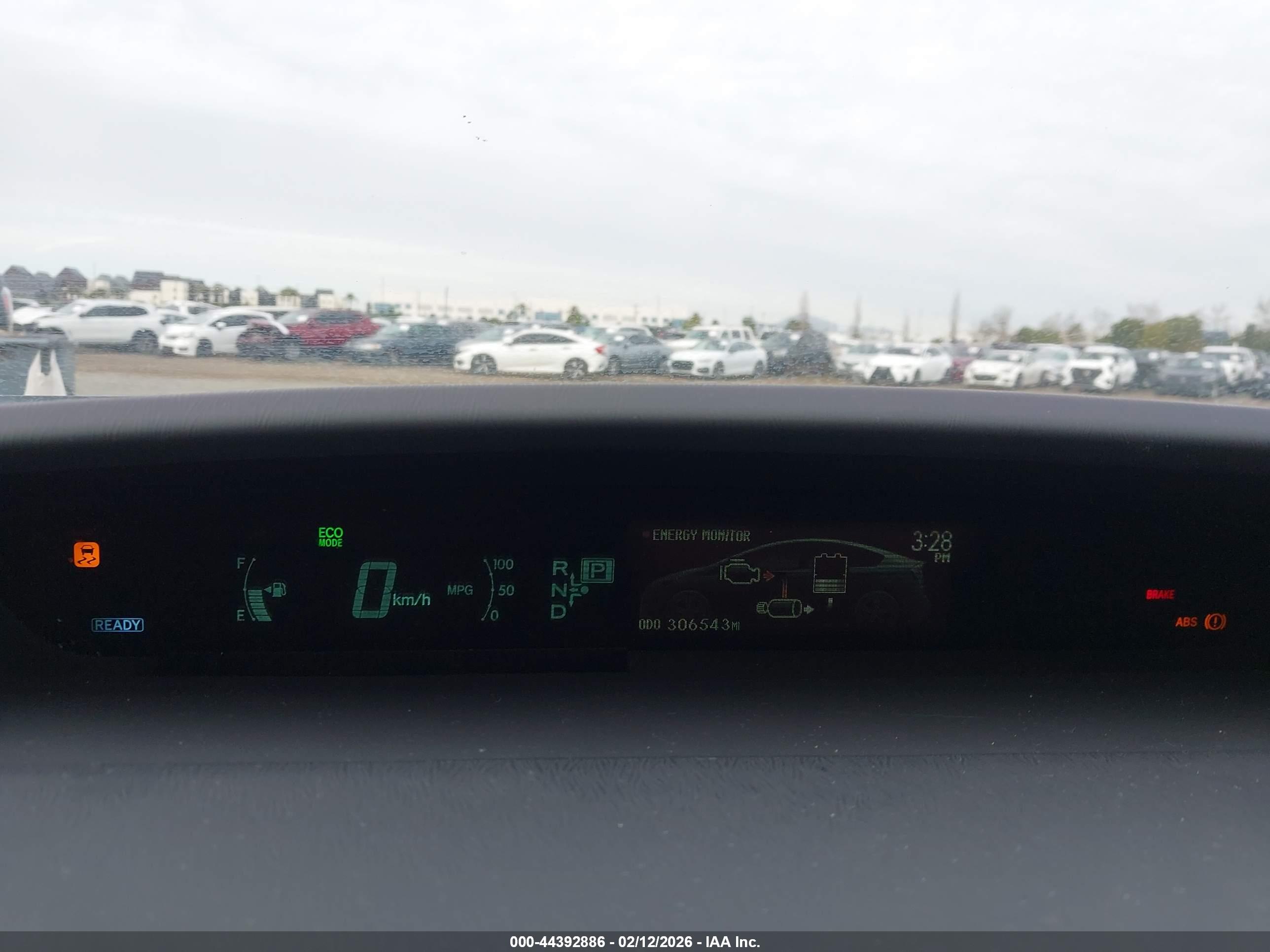 TOYOTA PRIUS image 7