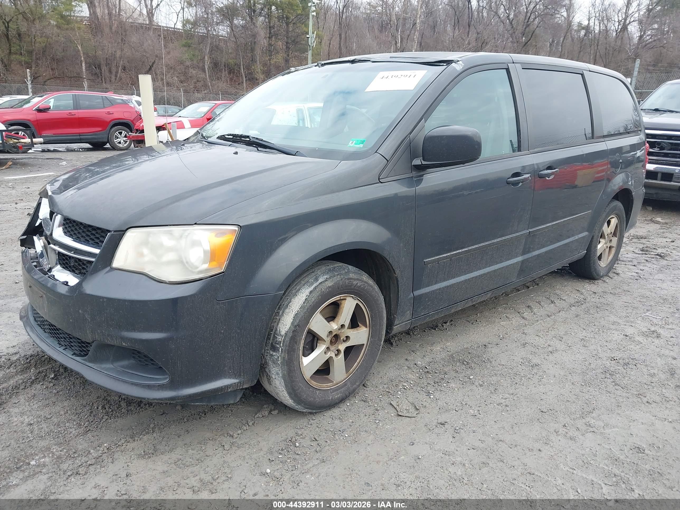 DODGE GRAND image 2