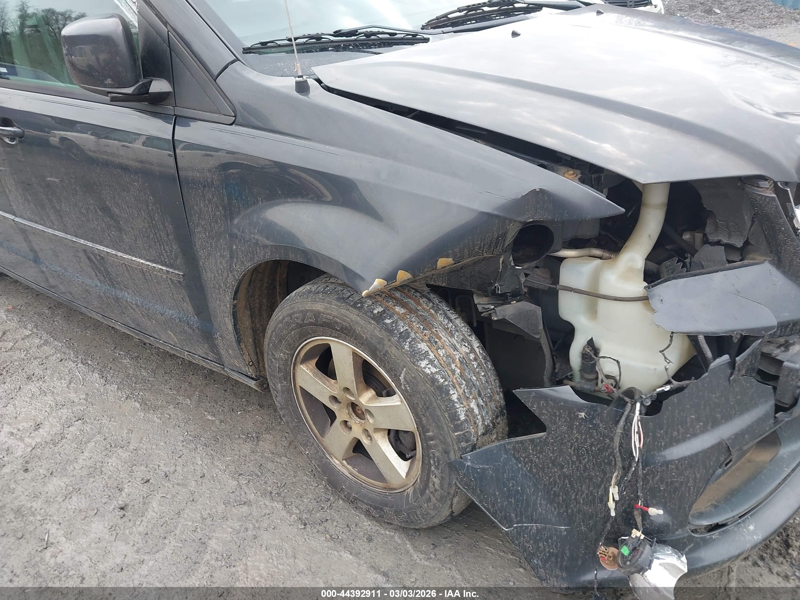 DODGE GRAND image 6