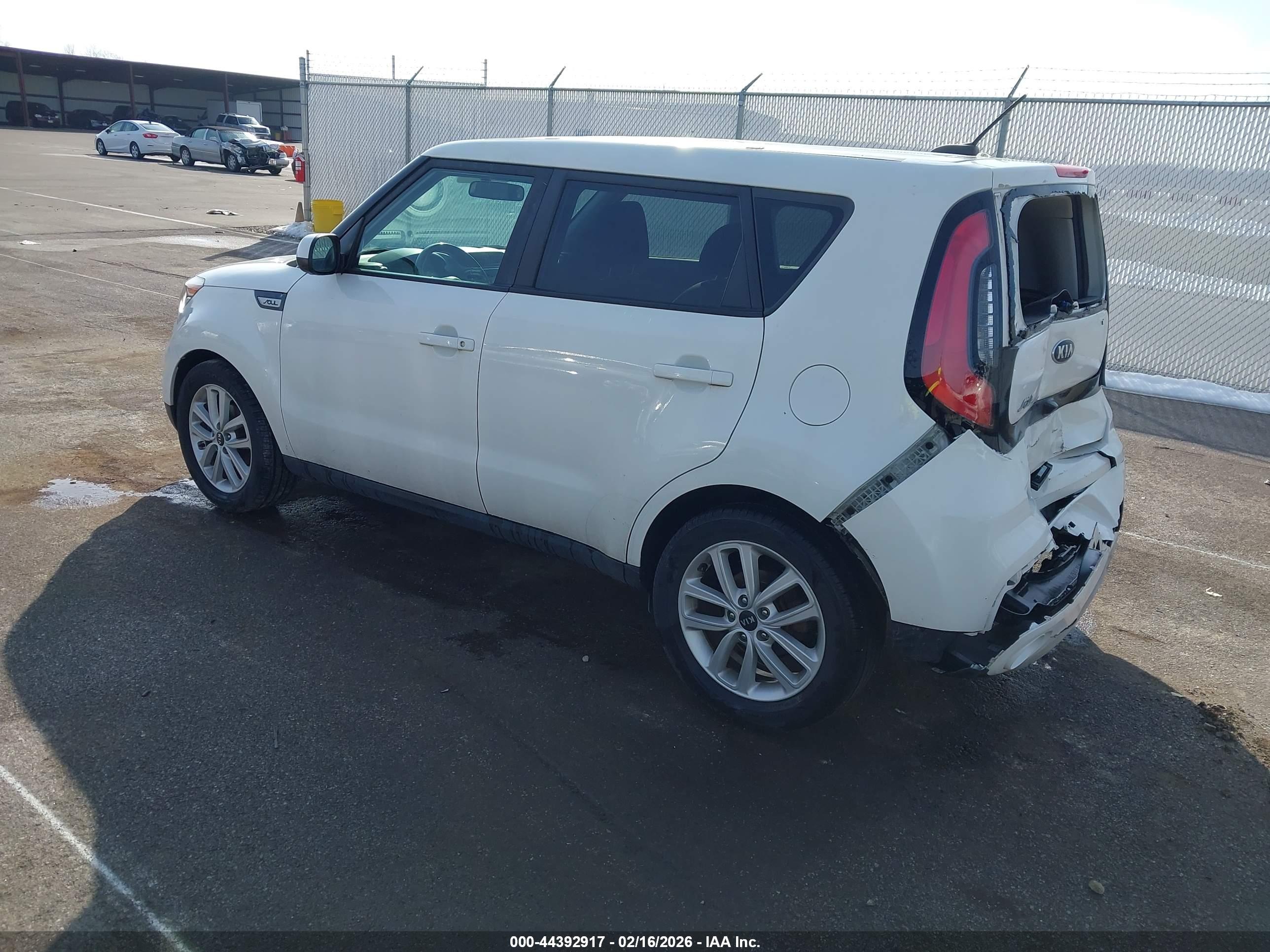 KIA SOUL image 3