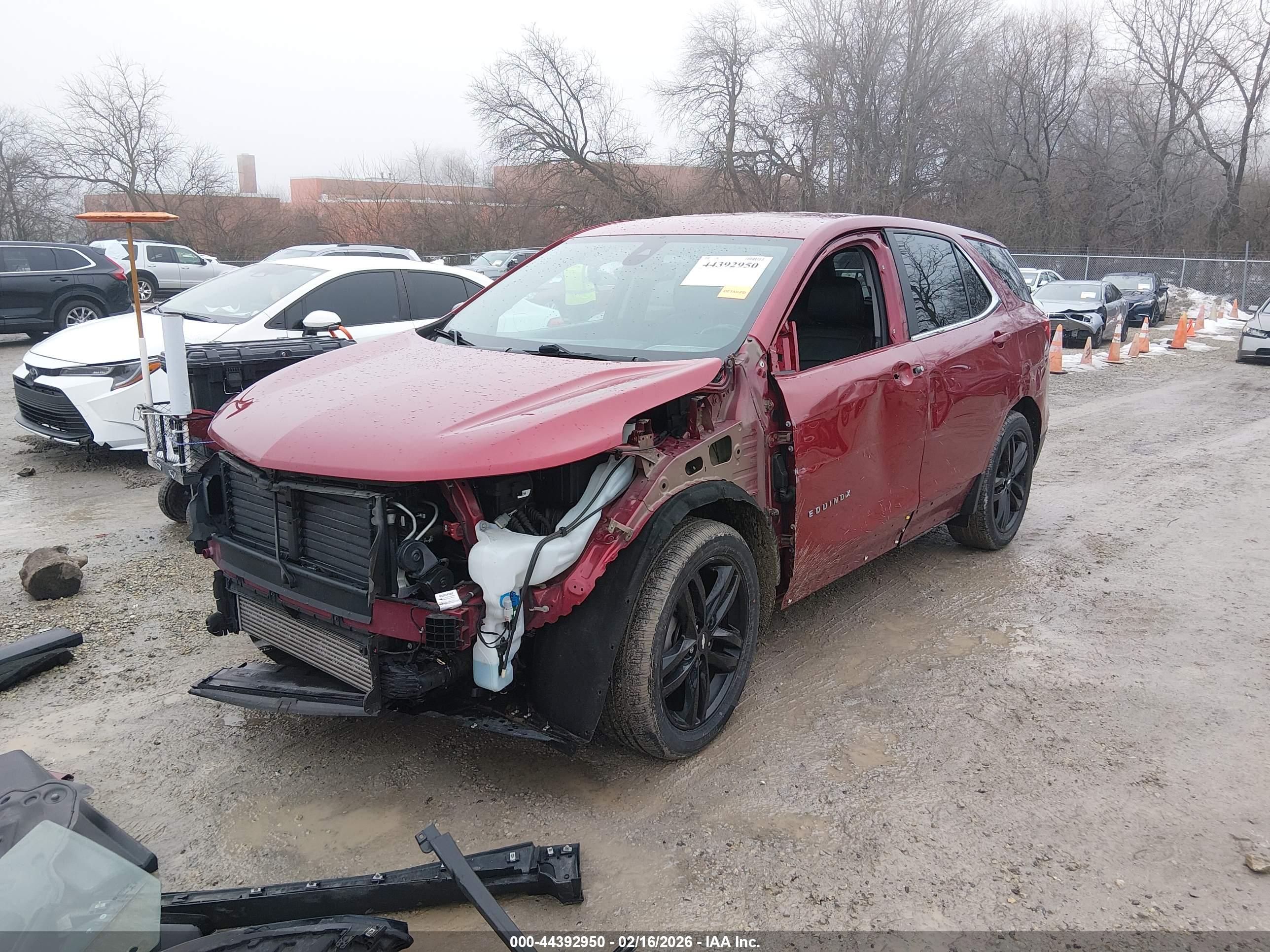 CHEVROLET EQUINOX image 2