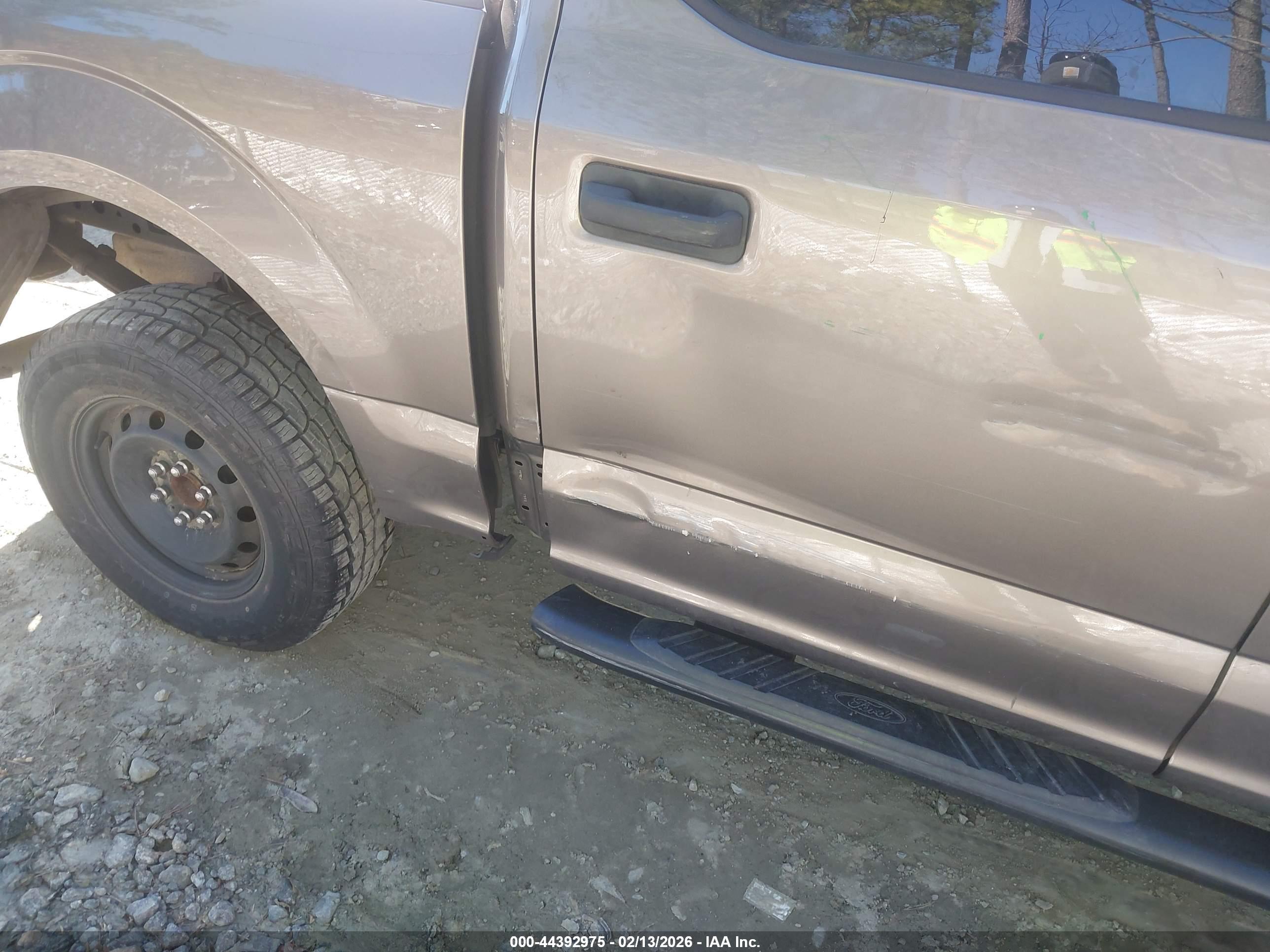 FORD F-150 image 6