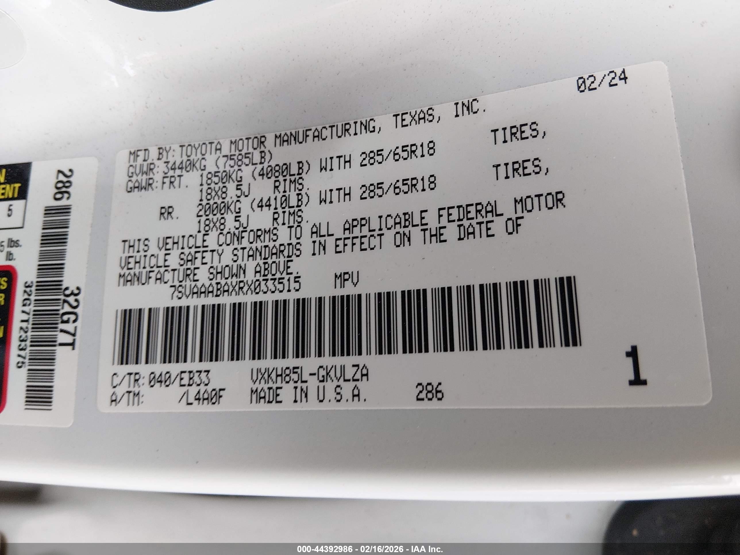 TOYOTA SEQUOIA image 9