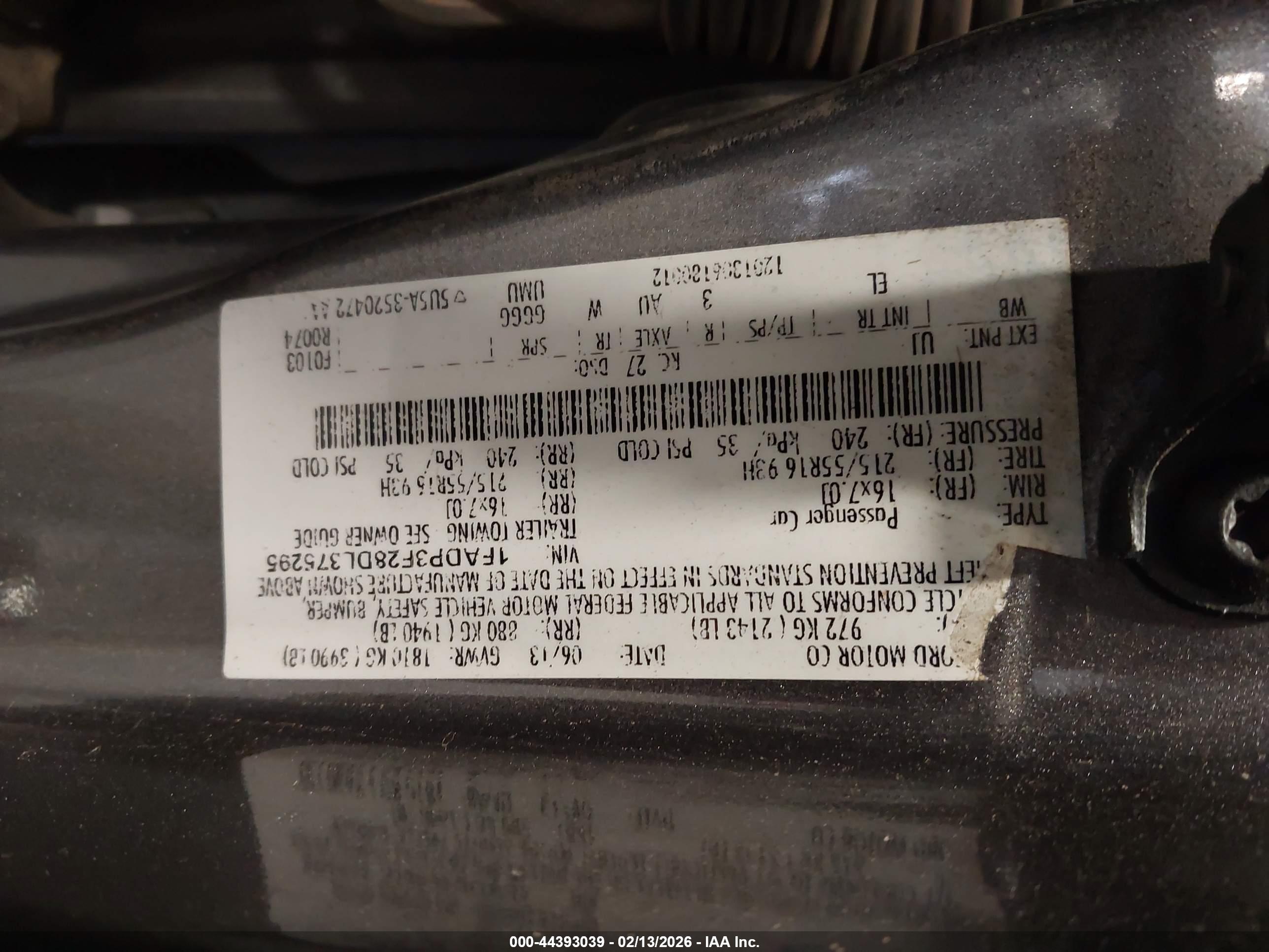 FORD FOCUS image 9