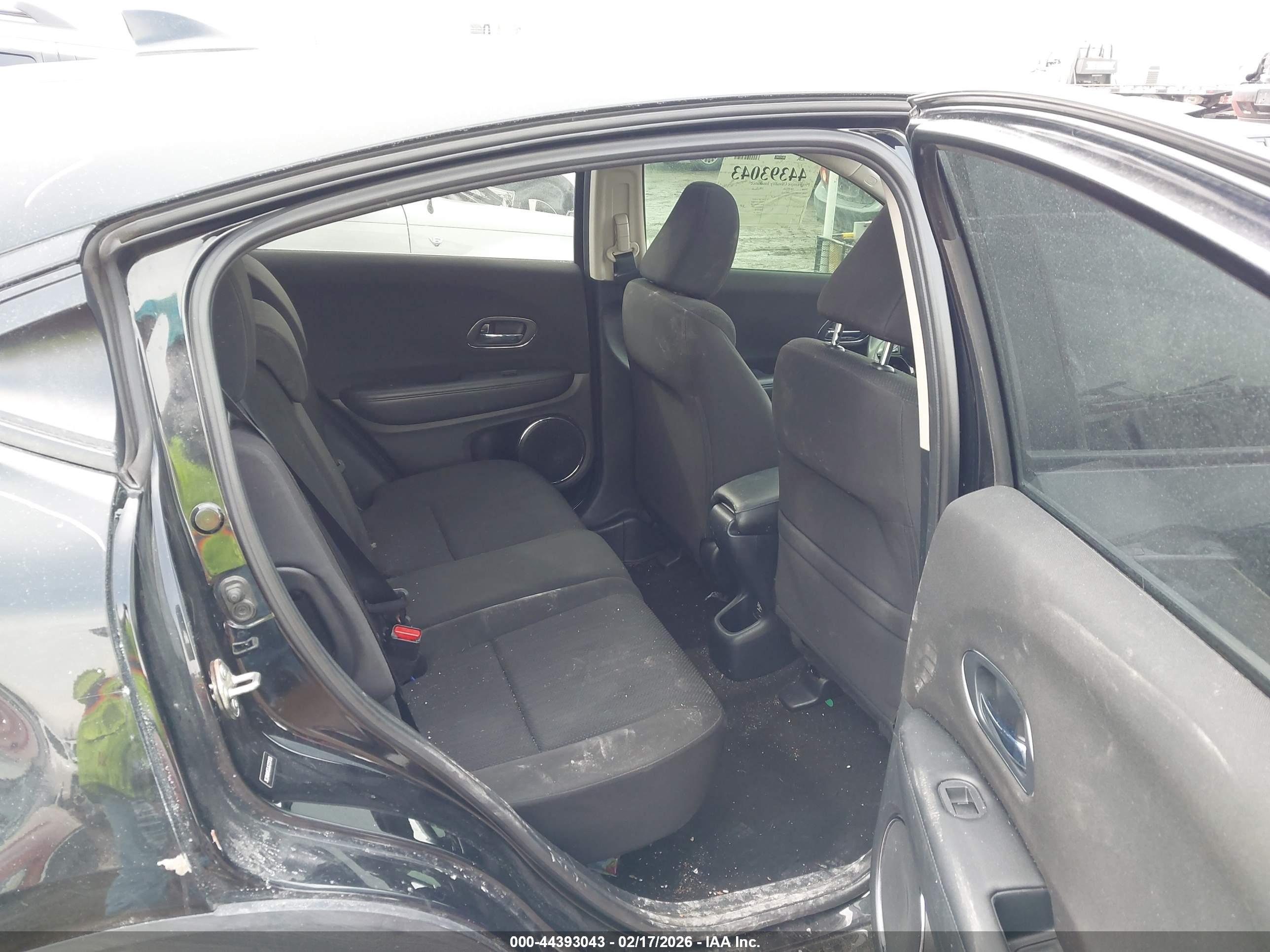 HONDA HR-V image 8