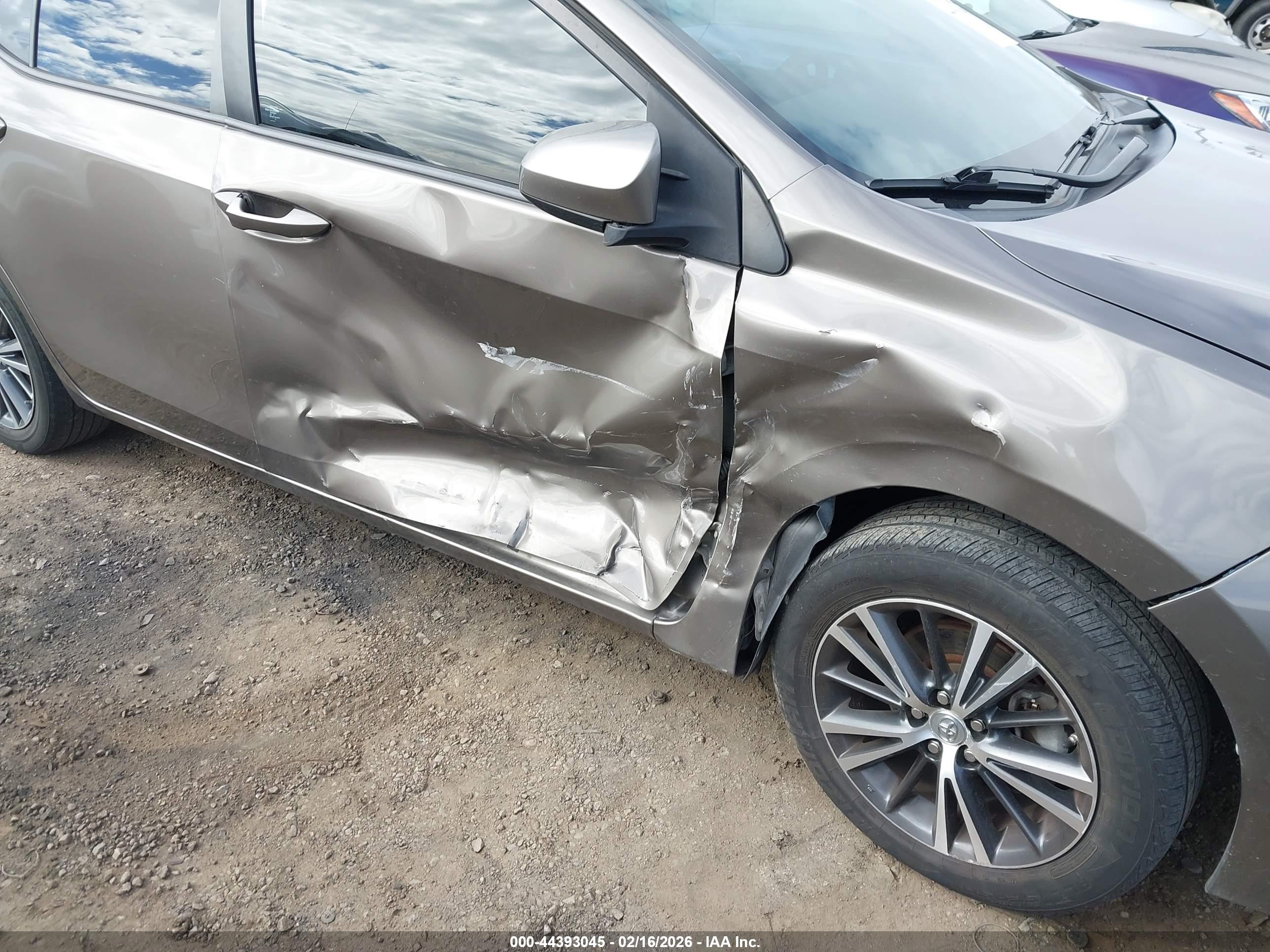TOYOTA COROLLA image 6
