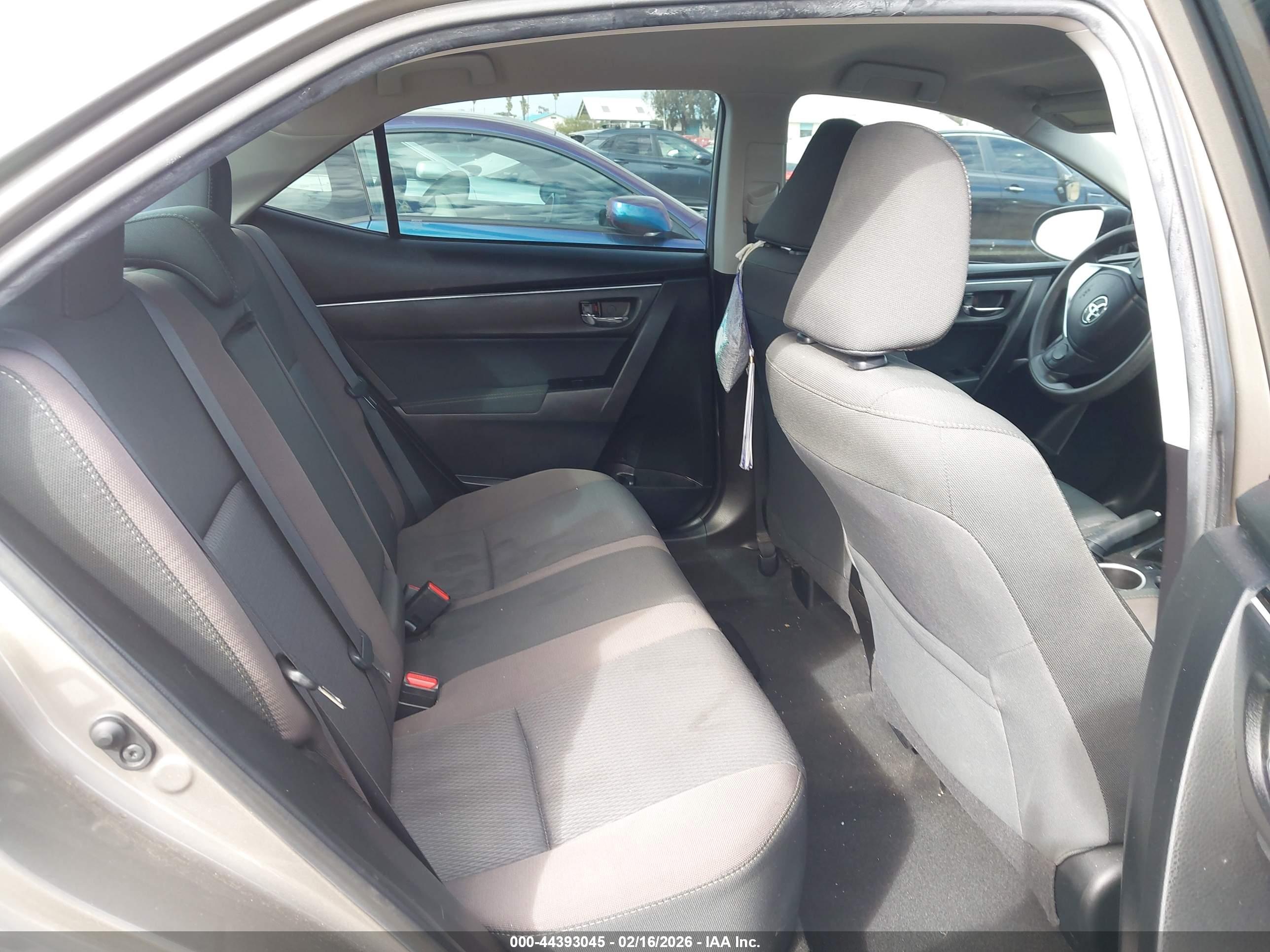 TOYOTA COROLLA image 8
