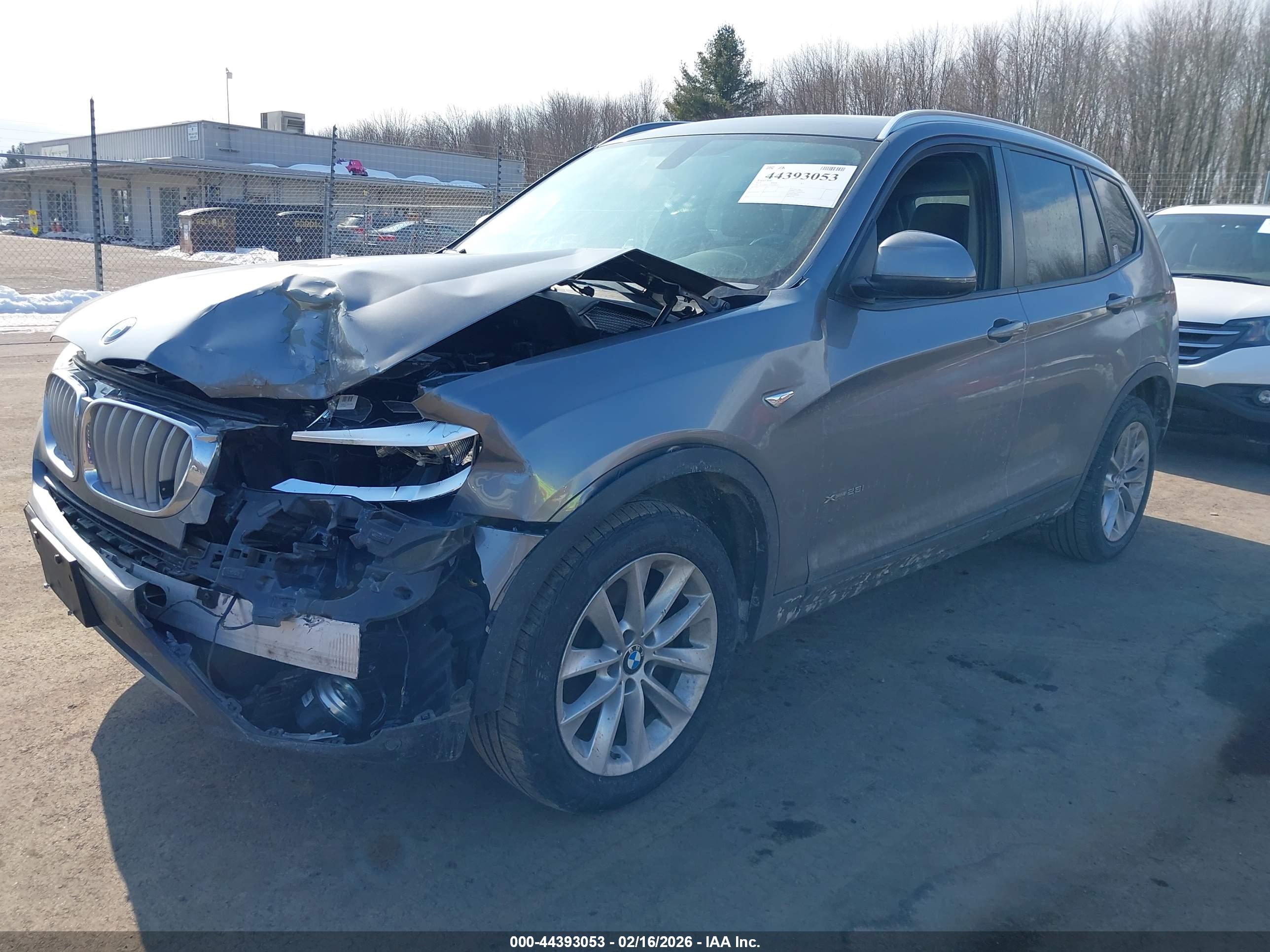 BMW X3 image 2