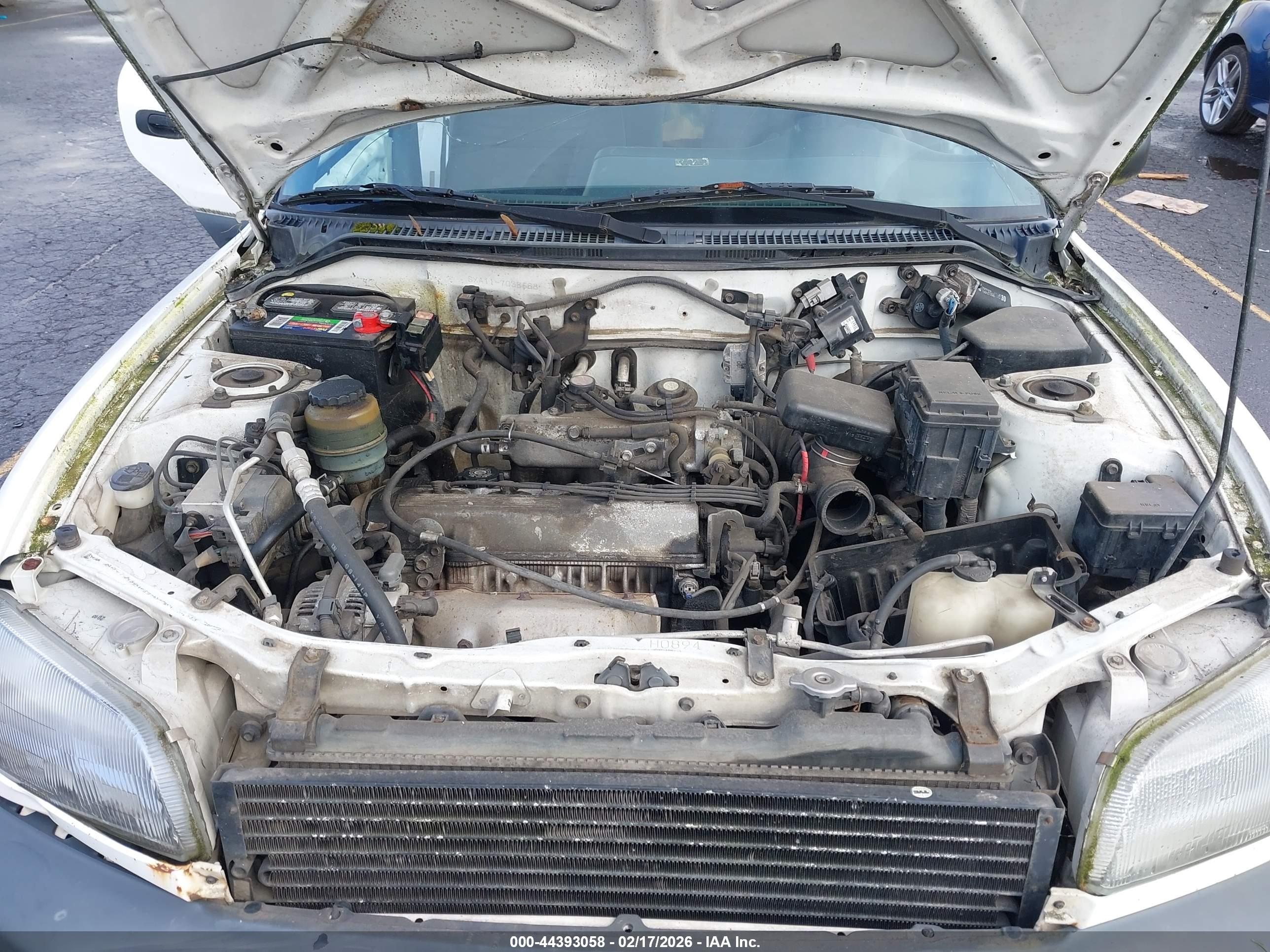 TOYOTA RAV4 image 10