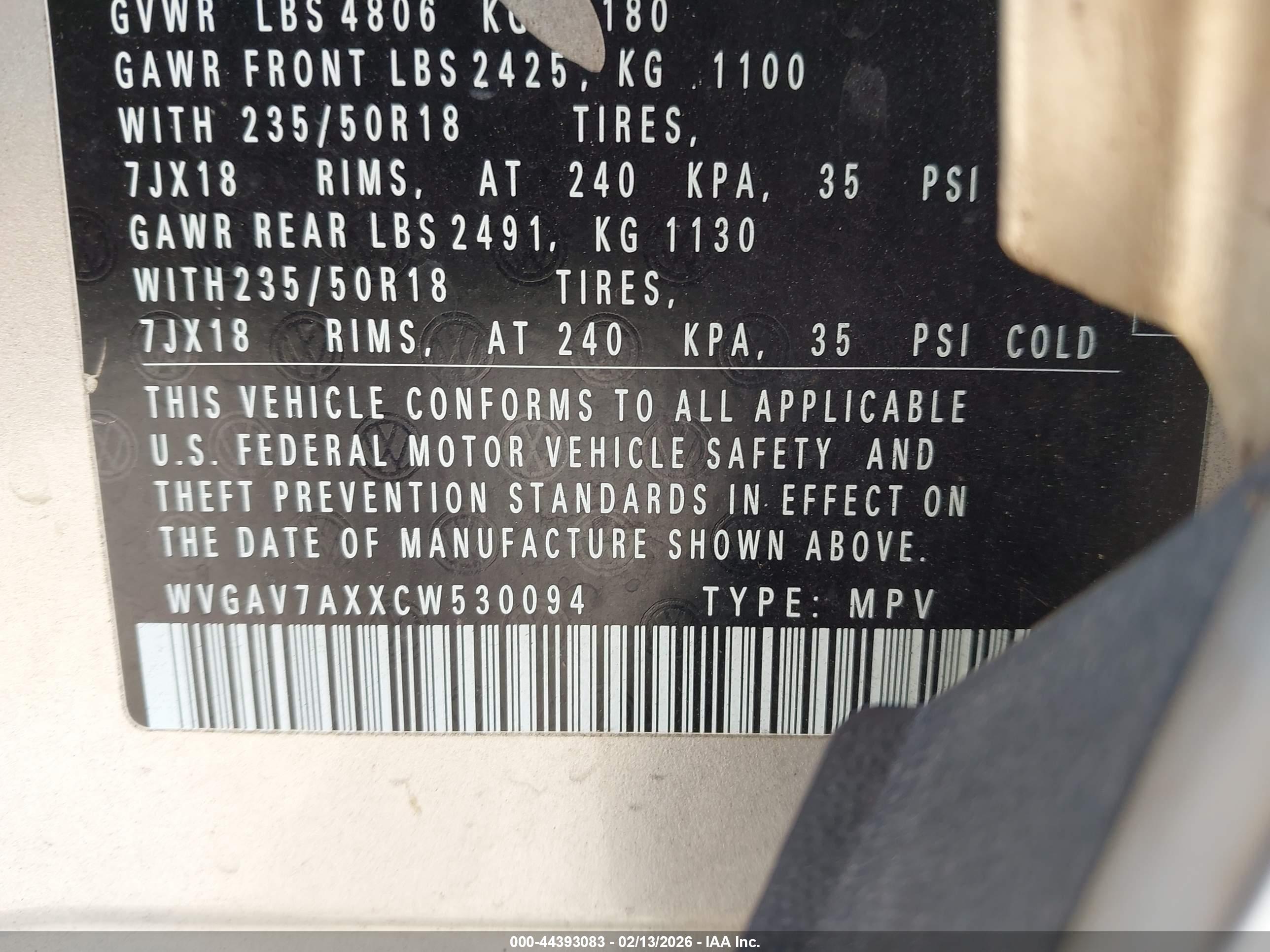 VOLKSWAGEN TIGUAN image 9