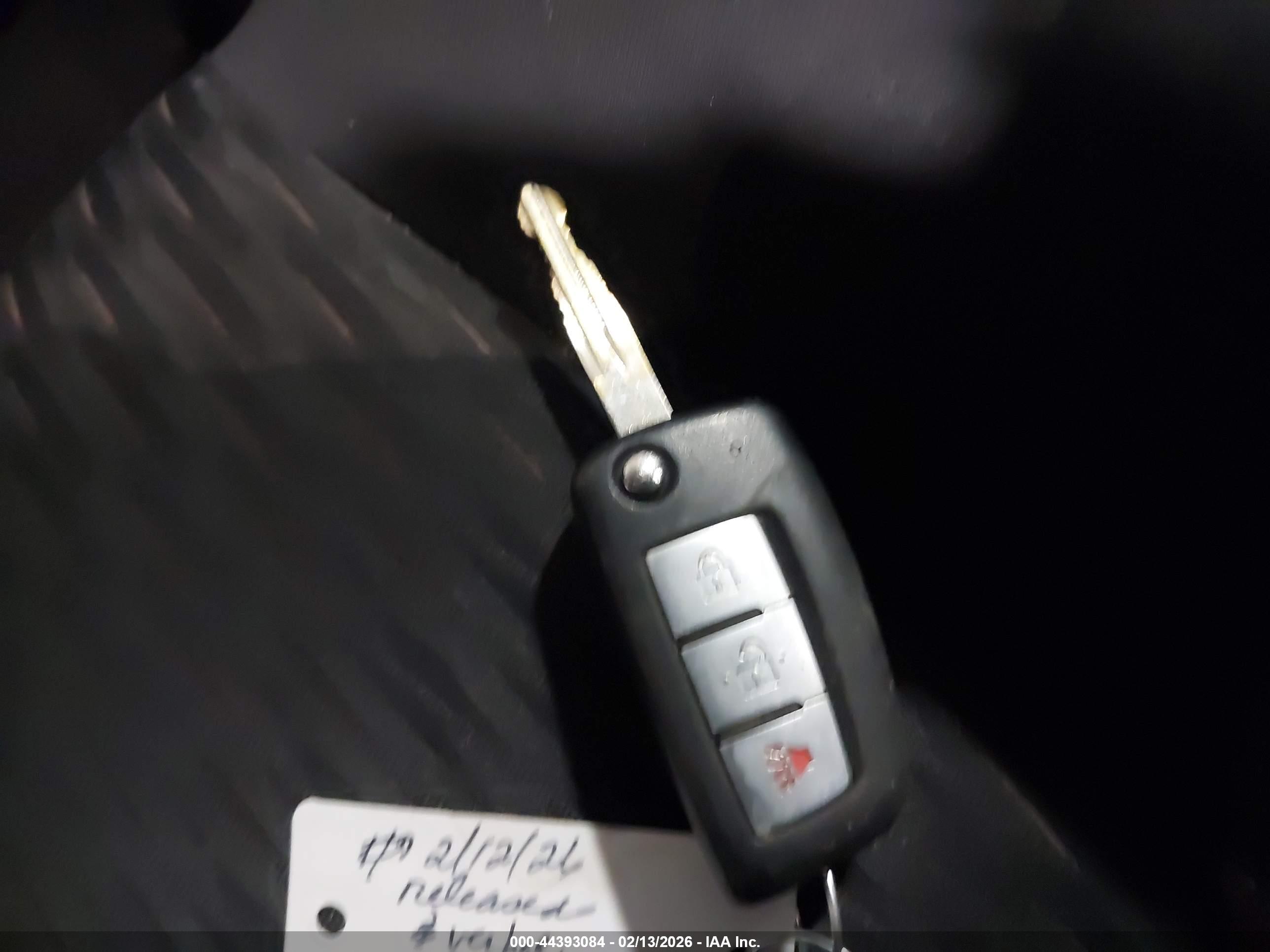 NISSAN ROGUE image 11