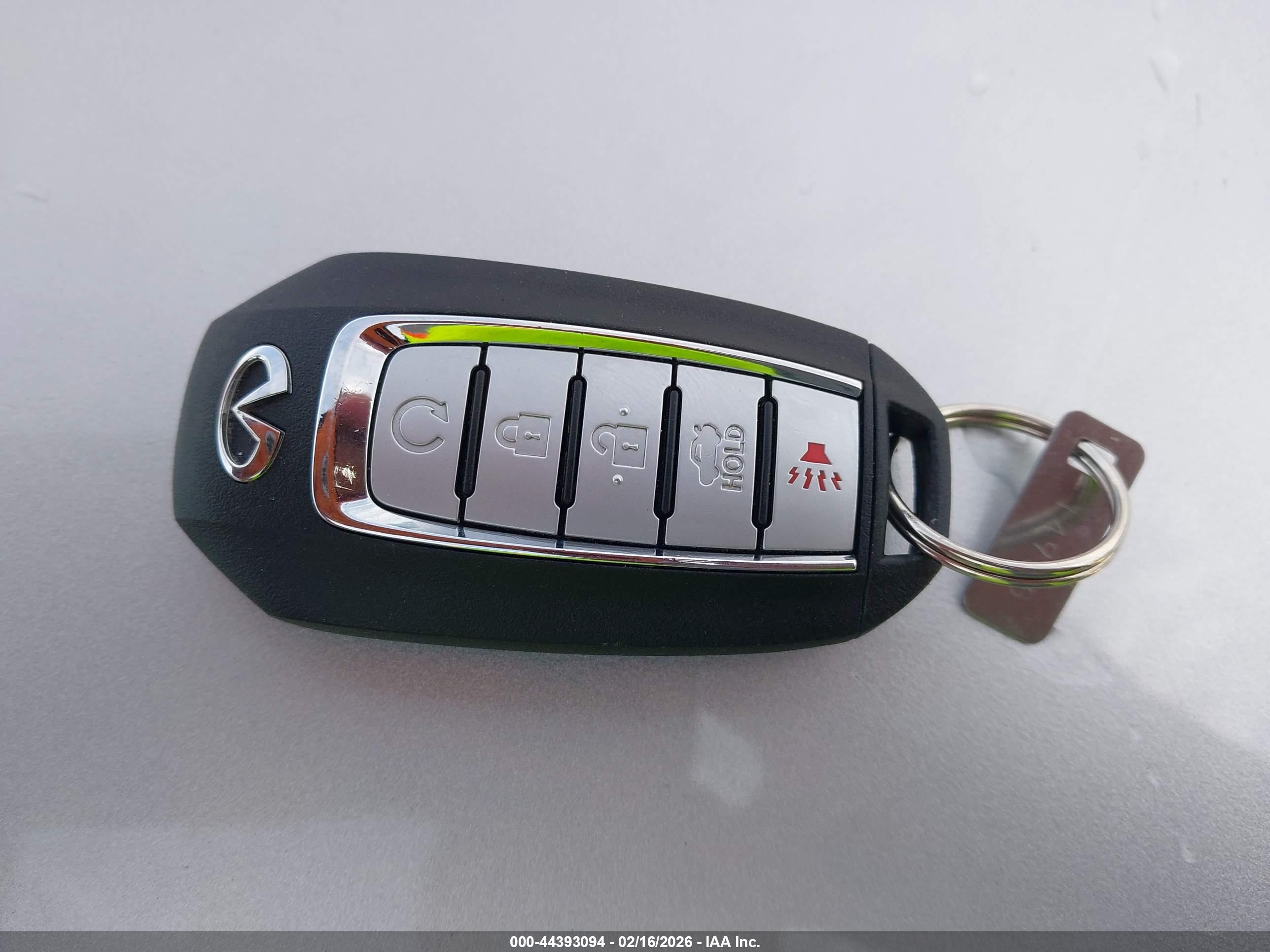 INFINITI Q50 image 11