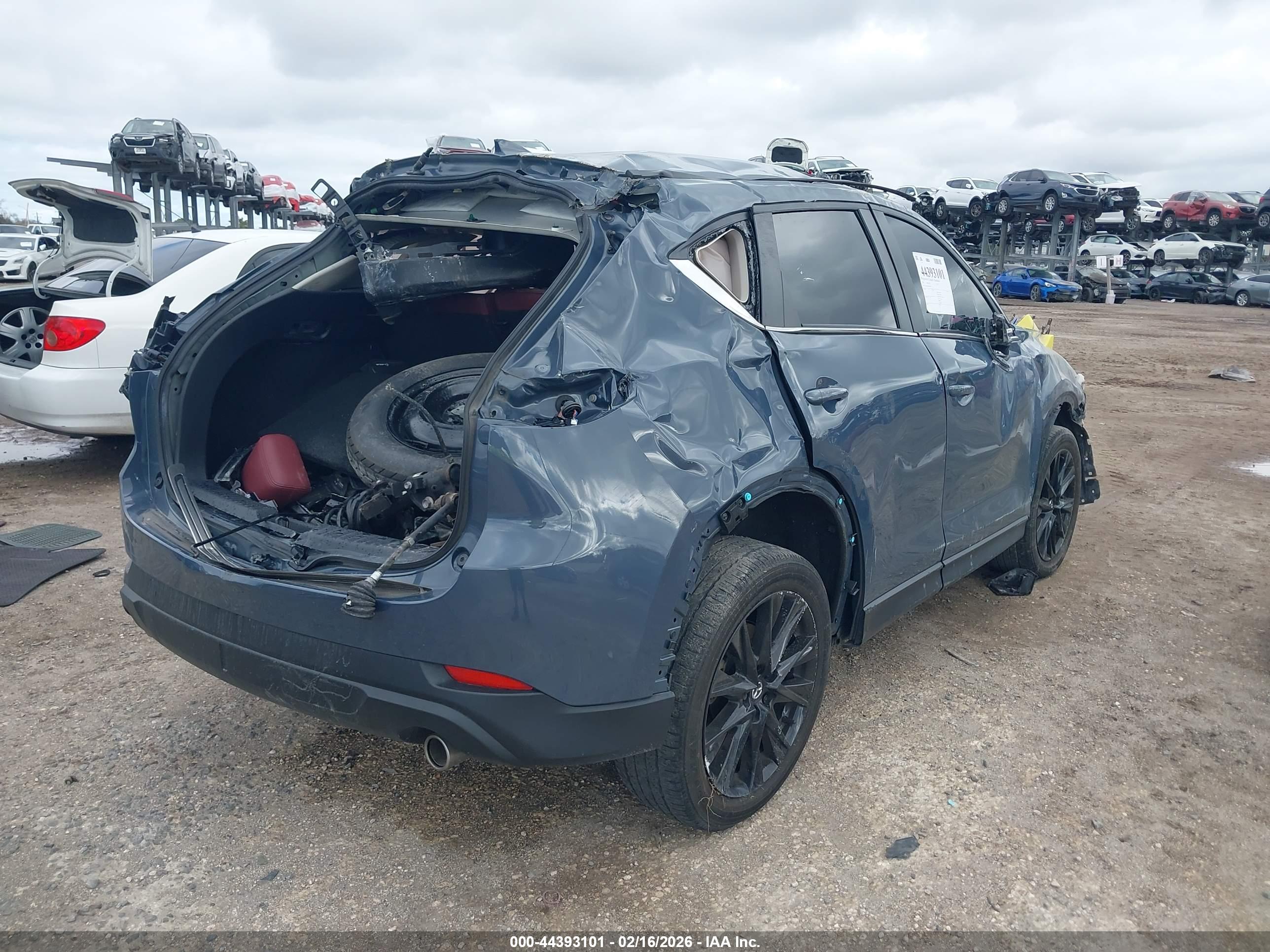 MAZDA CX-5 image 4
