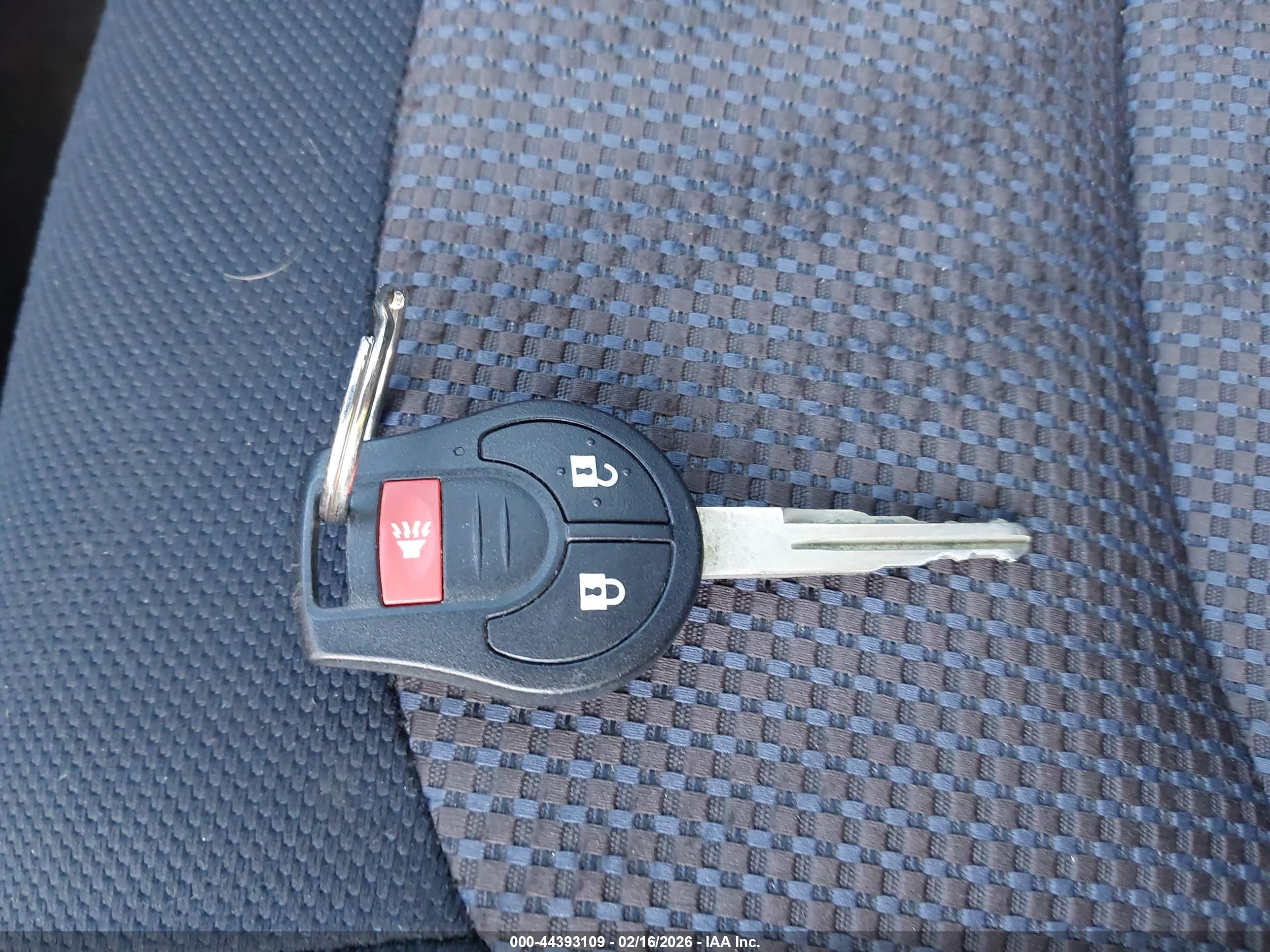 NISSAN ROGUE image 11